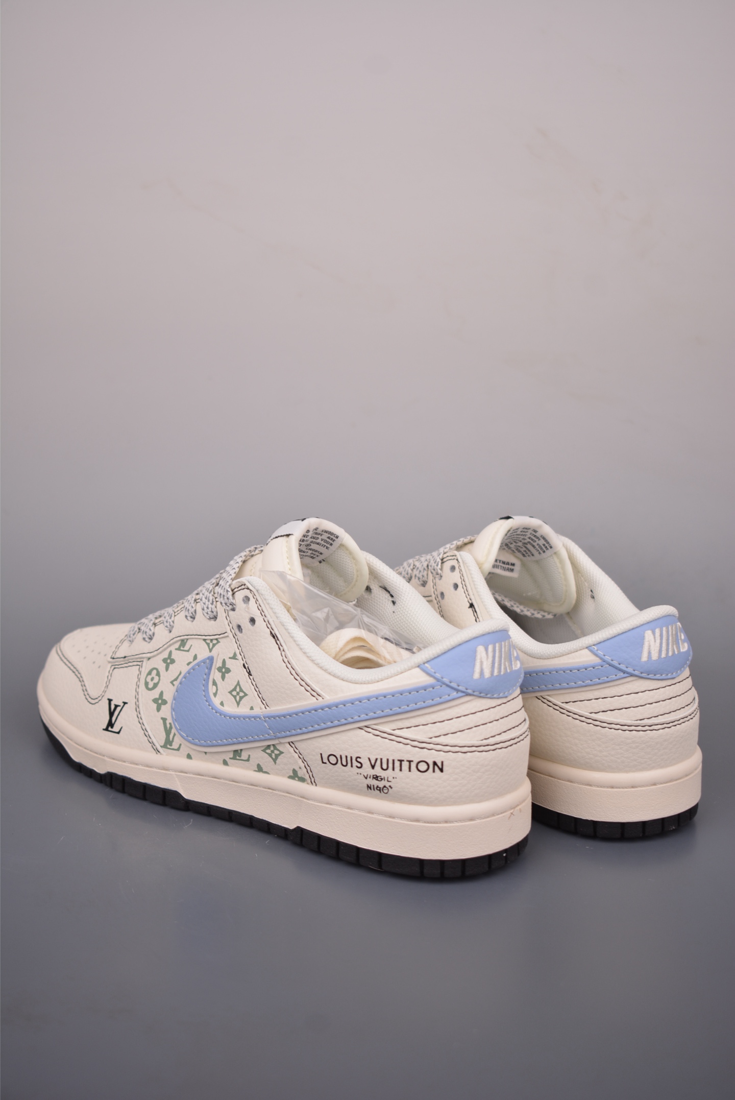 Nike SB Dunk Low LV联名 XX3168-143-Top High Quatity Cheap Sneakers Fashion Clothing Clothes Bags handbags Shoes of all Brand wholesale With The best Quality And Beautiful Price from China Factory Chinese suppliers wholesaler seller Nike SB Dunk Low LV联名 XX3168-143