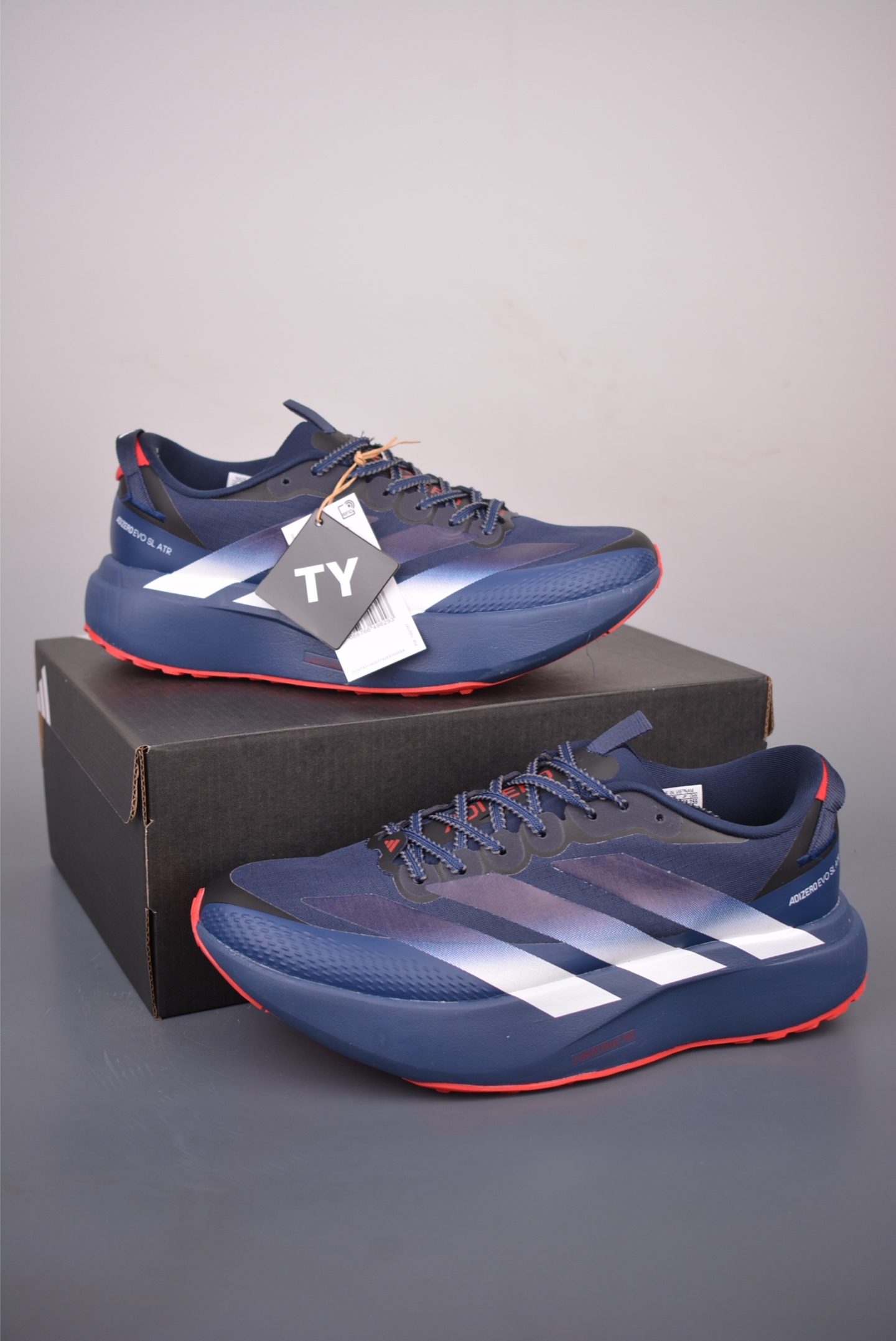 Adidas Adizero Adios PRO 4M 阿迪超轻透气缓震跑鞋 JP6359