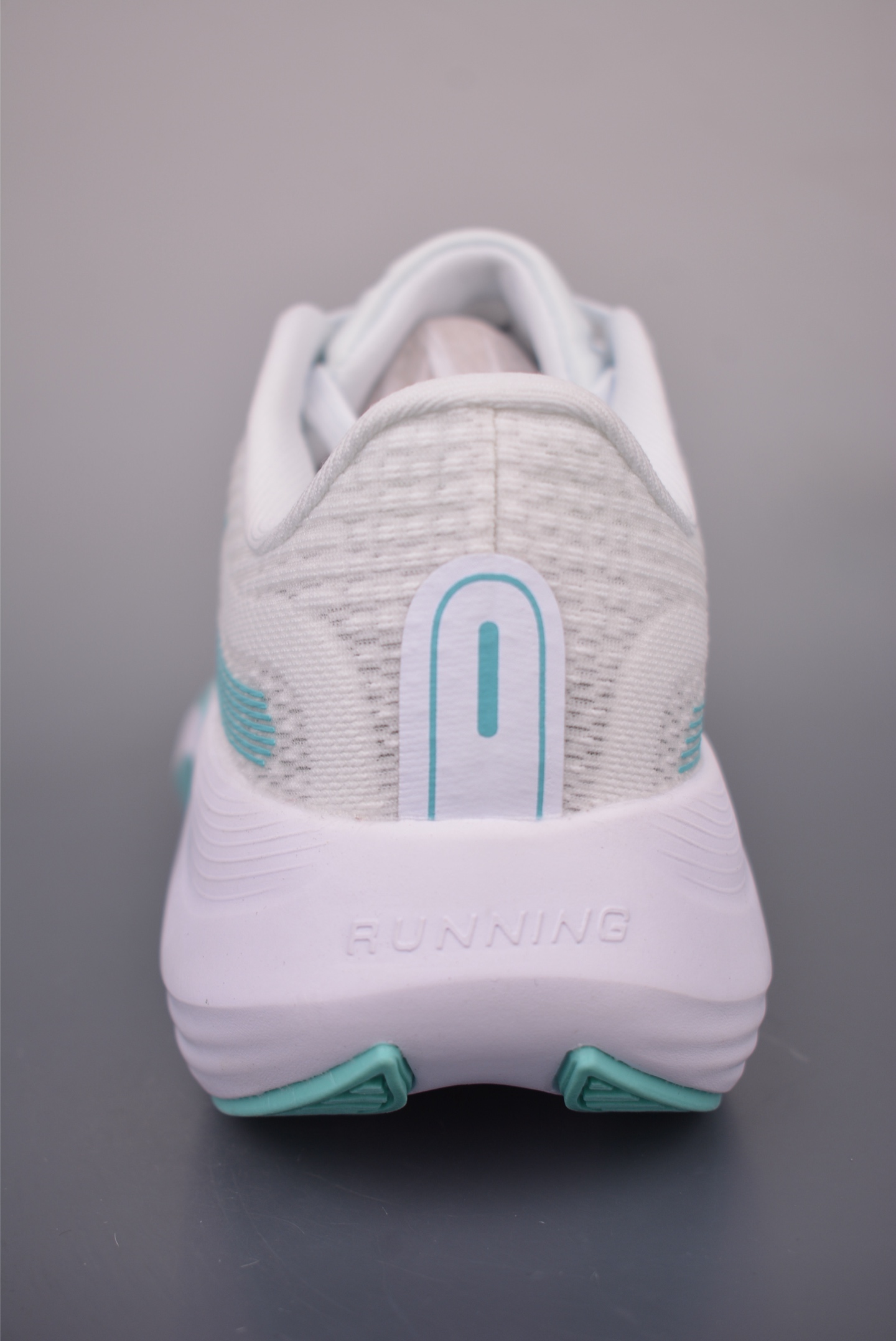NIKE Journey Run旅程慢跑系列 低帮轻质缓震休闲运动公路跑步鞋 DF5918-100 NIKE Journey Run旅程慢跑系列 低帮轻质缓震休闲运动公路跑步鞋 DF5918-100
