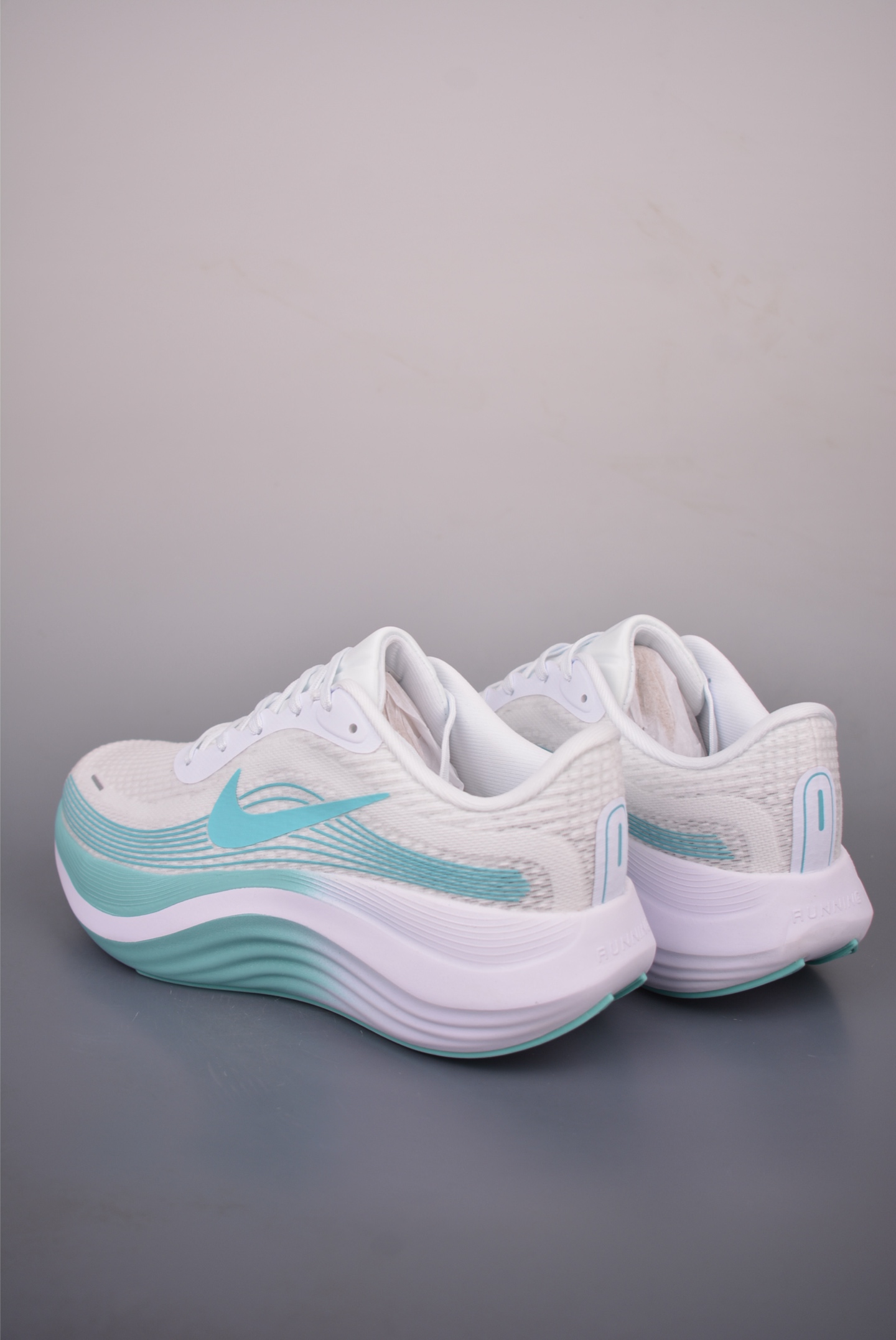 NIKE Journey Run旅程慢跑系列 低帮轻质缓震休闲运动公路跑步鞋 DF5918-100 NIKE Journey Run旅程慢跑系列 低帮轻质缓震休闲运动公路跑步鞋 DF5918-100