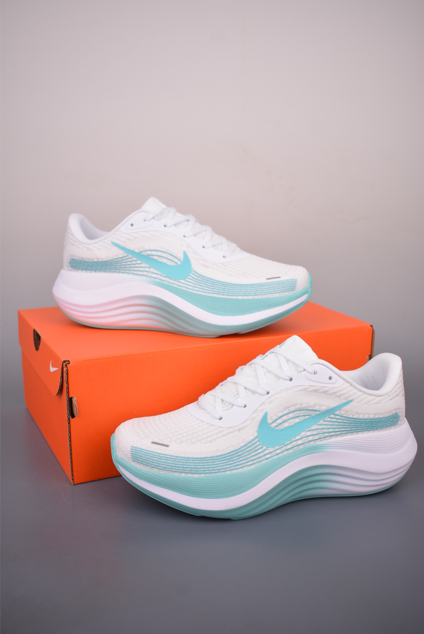 NIKE Journey Run旅程慢跑系列 低帮轻质缓震休闲运动公路跑步鞋 DF5918-100 NIKE Journey Run旅程慢跑系列 低帮轻质缓震休闲运动公路跑步鞋 DF5918-100