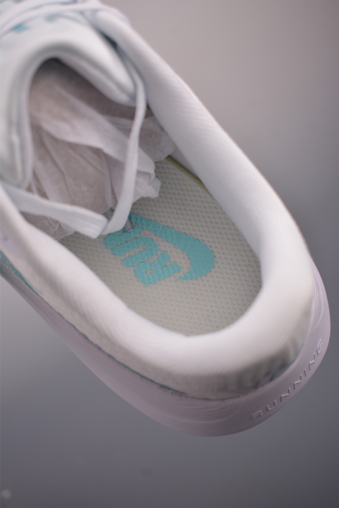 NIKE Journey Run旅程慢跑系列 低帮轻质缓震休闲运动公路跑步鞋 DF5918-100 NIKE Journey Run旅程慢跑系列 低帮轻质缓震休闲运动公路跑步鞋 DF5918-100