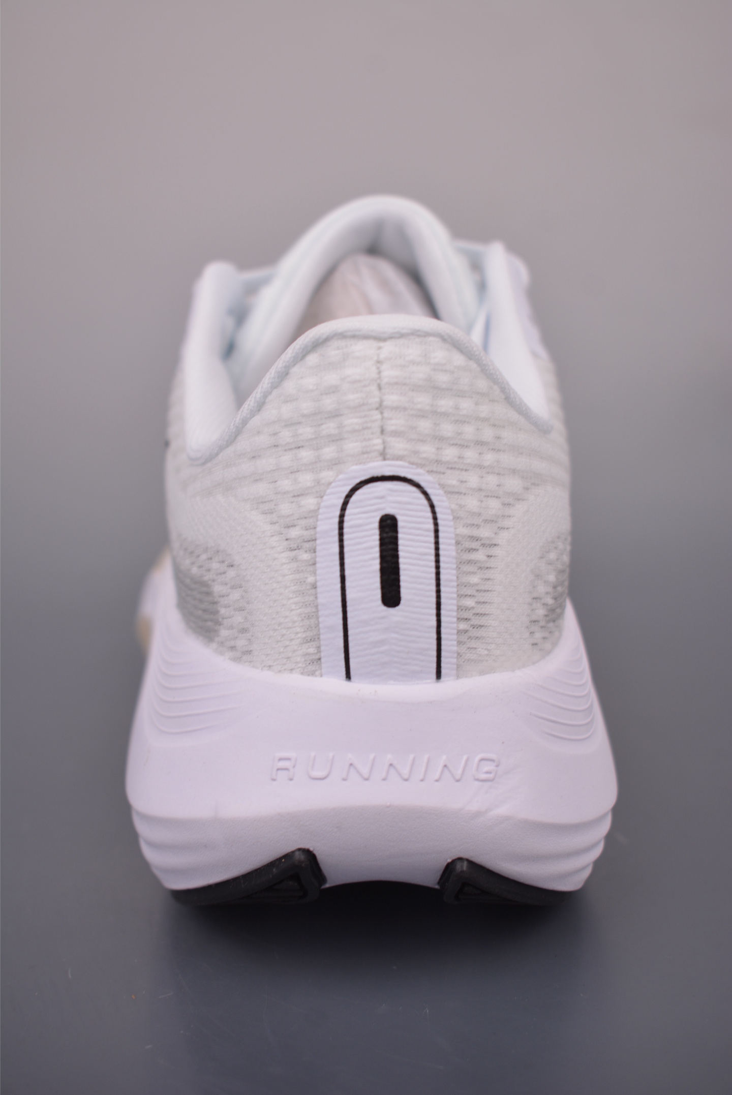 NIKE Journey Run旅程慢跑系列 低帮轻质缓震休闲运动公路跑步鞋 CN5658-100