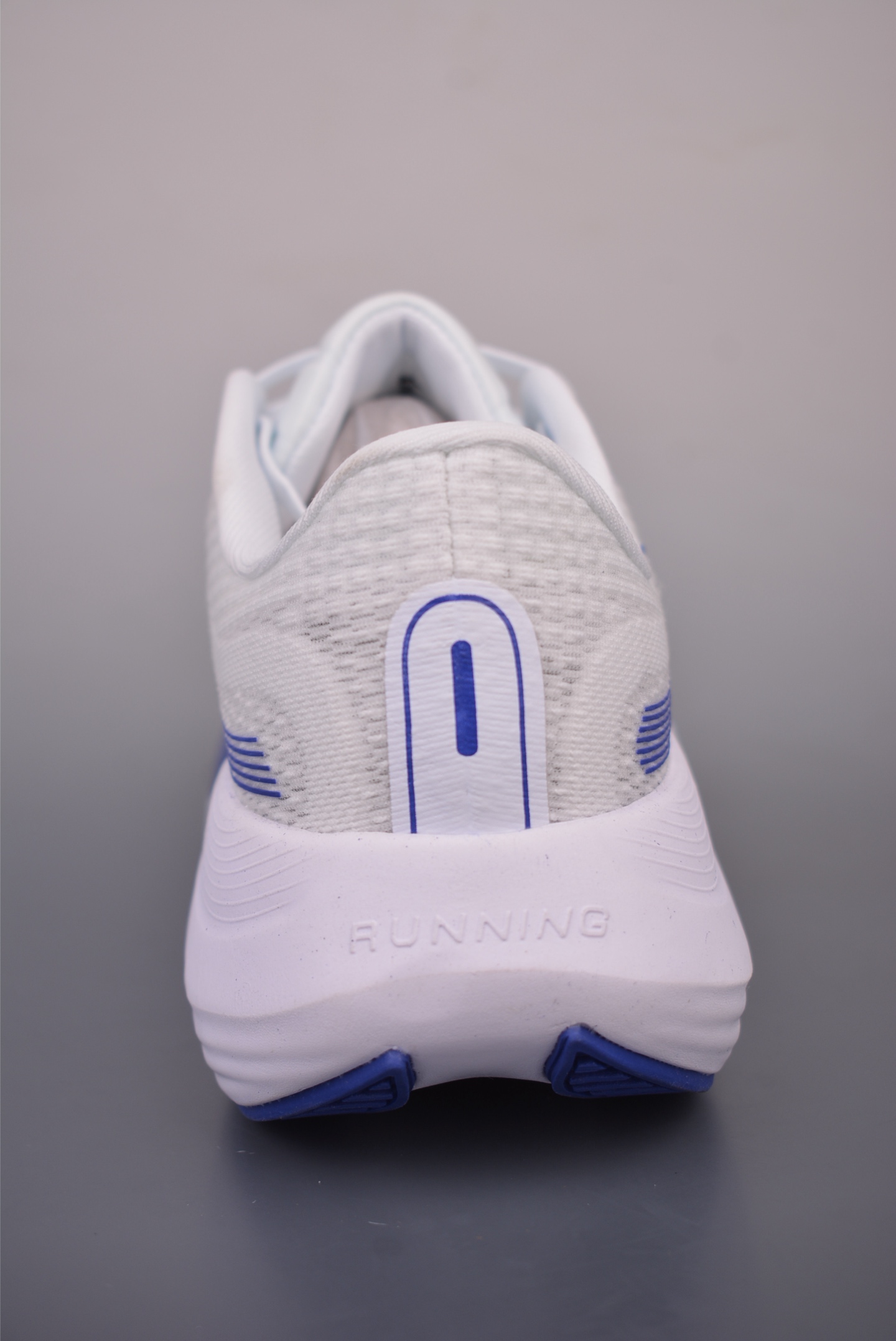 NIKE Journey Run旅程慢跑系列 低帮轻质缓震休闲运动公路跑步鞋 FK7718-101 NIKE Journey Run旅程慢跑系列 低帮轻质缓震休闲运动公路跑步鞋 FK7718-101