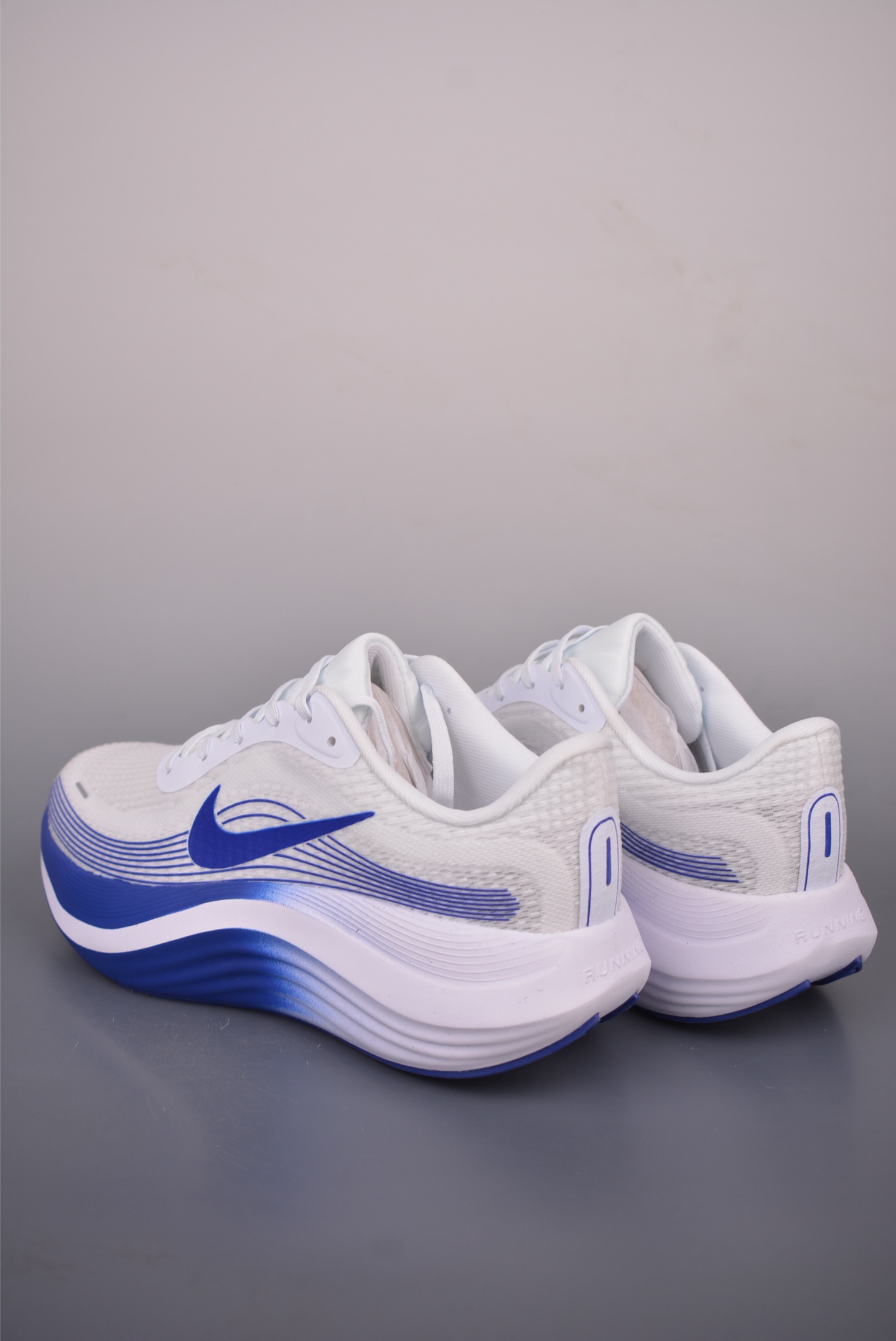NIKE Journey Run旅程慢跑系列 低帮轻质缓震休闲运动公路跑步鞋 FK7718-101 NIKE Journey Run旅程慢跑系列 低帮轻质缓震休闲运动公路跑步鞋 FK7718-101