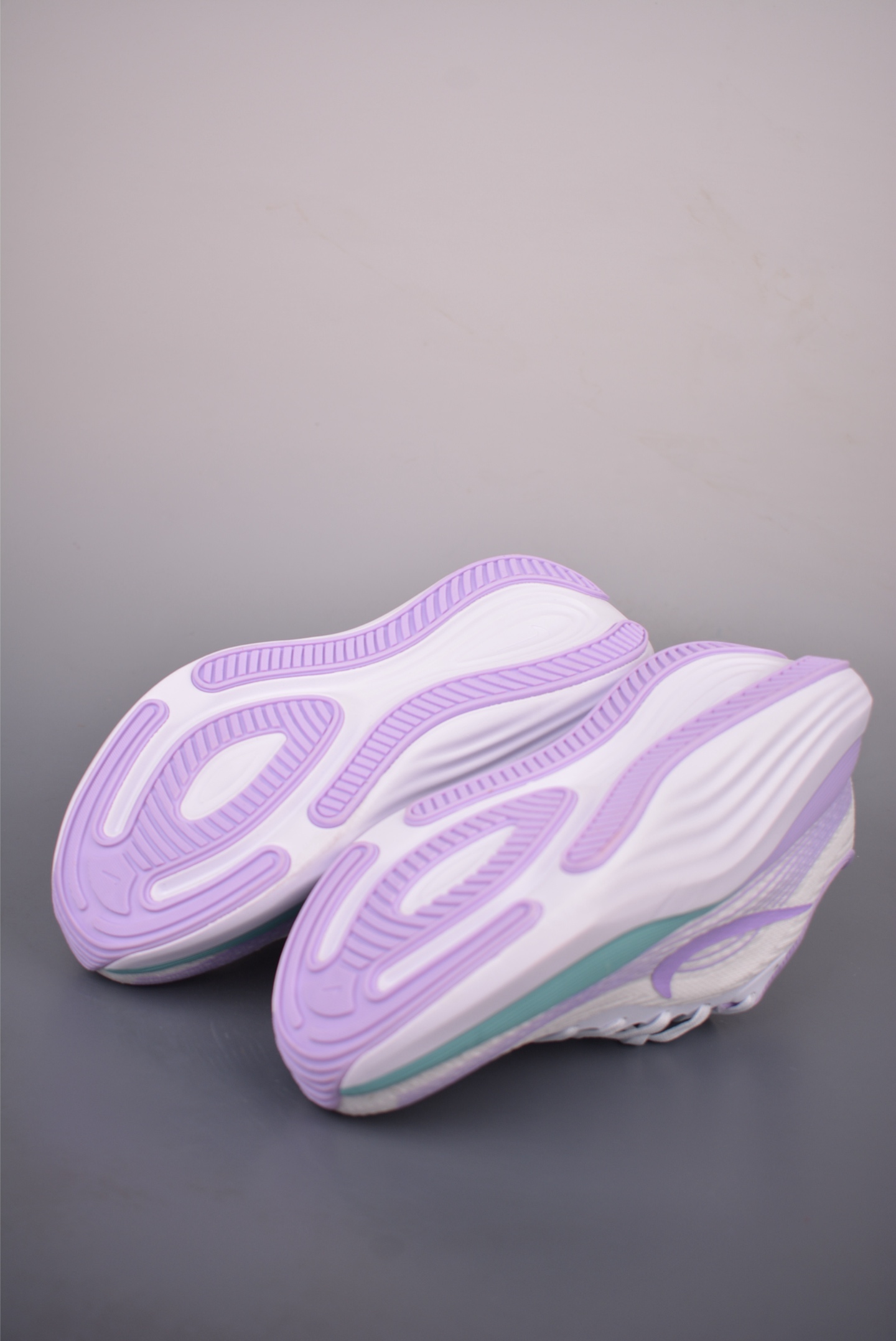 NIKE Journey Run旅程慢跑系列 低帮轻质缓震休闲运动公路跑步鞋 CN1136-100-Top High Quatity Cheap Sneakers Fashion Clothing Clothes Bags handbags Shoes of all Brand wholesale With The best Quality And Beautiful Price from China Factory Chinese suppliers wholesaler seller NIKE Journey Run旅程慢跑系列 低帮轻质缓震休闲运动公路跑步鞋 CN1136-100