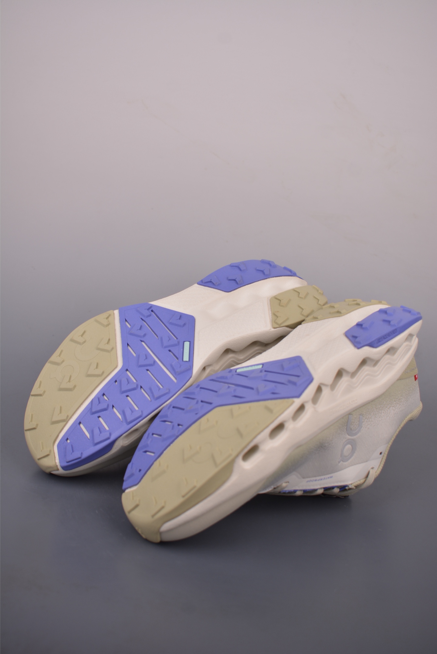 On昂跑 Cloudsurfer Trall 2WP 户外街头机能风跑步鞋 3WF30244725-Top High Quatity Cheap Sneakers Fashion Clothing Clothes Bags handbags Shoes of all Brand wholesale With The best Quality And Beautiful Price from China Factory Chinese suppliers wholesaler seller On昂跑 Cloudsurfer Trall 2WP 户外街头机能风跑步鞋 3WF30244725