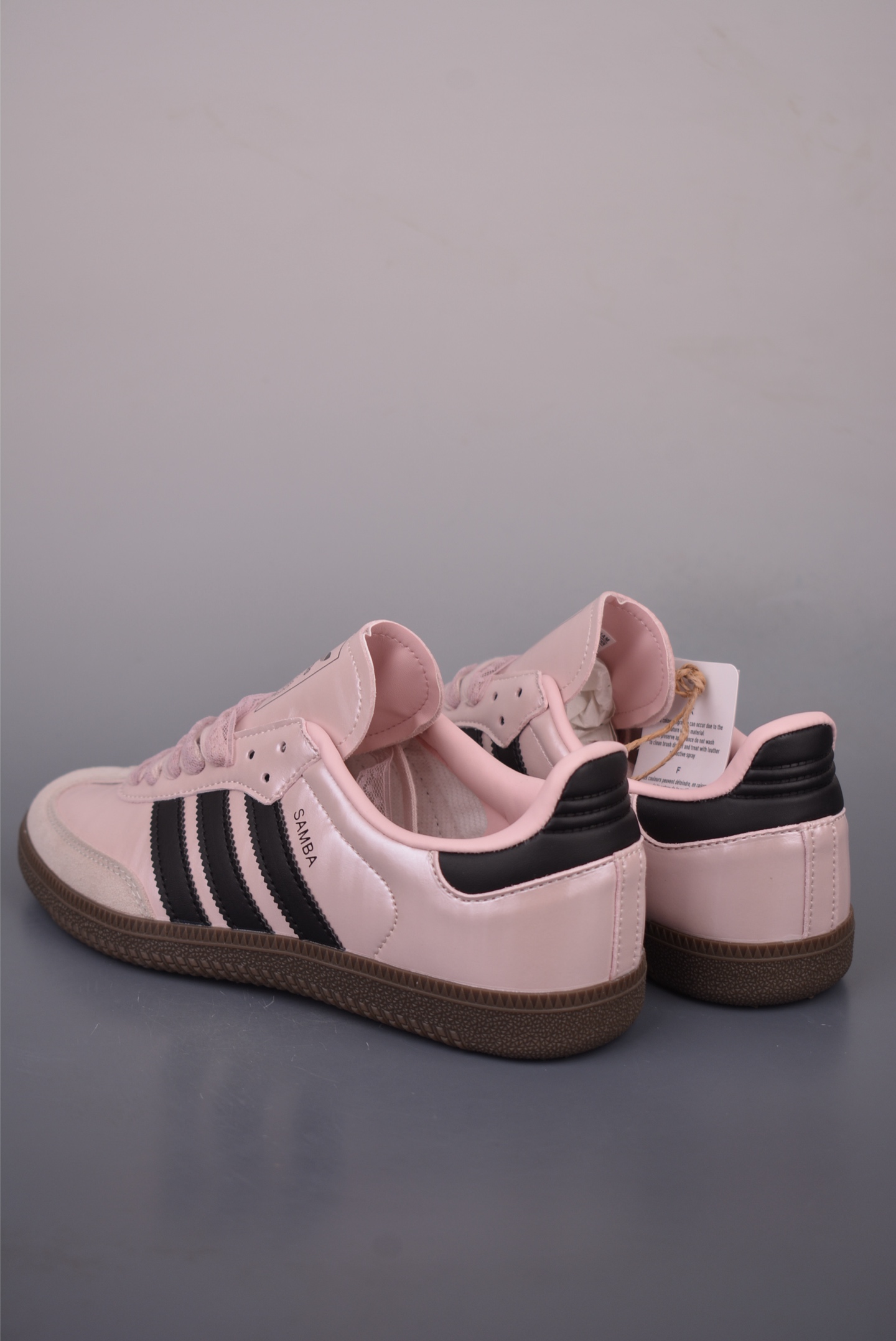 Adidas三叶草SAMBA 休闲板鞋 KJ4305-Top High Quatity Cheap Sneakers Fashion Clothing Clothes Bags handbags Shoes of all Brand wholesale With The best Quality And Beautiful Price from China Factory Chinese suppliers wholesaler seller Adidas三叶草SAMBA 休闲板鞋 KJ4305