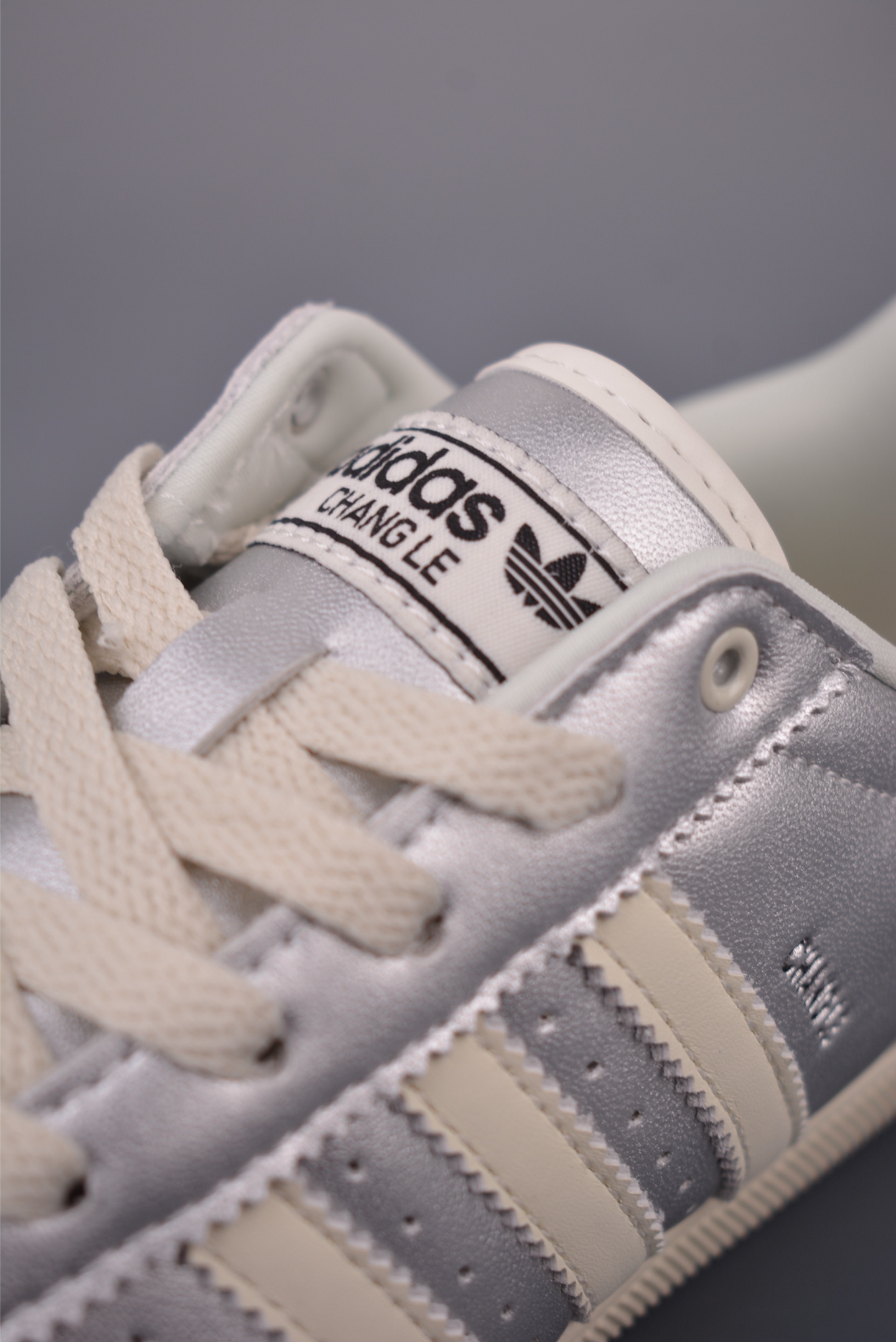 adidas阿迪达斯三叶草 T头鞋 CHANGLE 复古薄底经典运动鞋 KJ3962