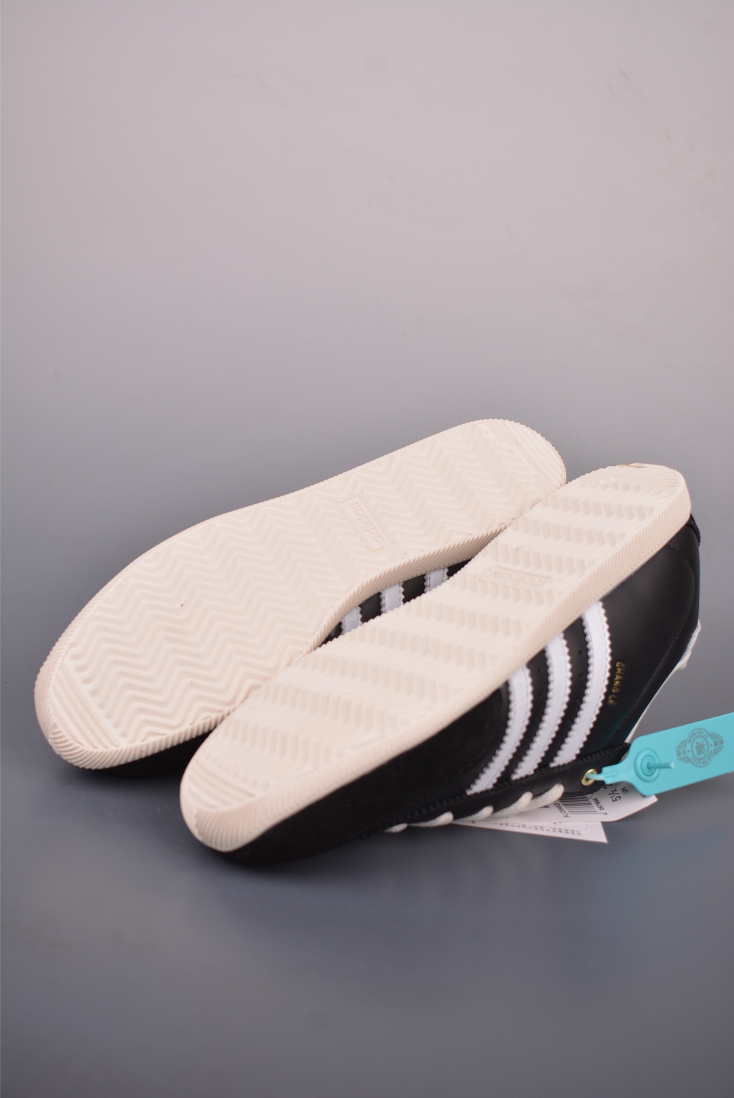 adidas阿迪达斯三叶草 T头鞋 CHANGLE 复古薄底经典运动鞋 KJ3960