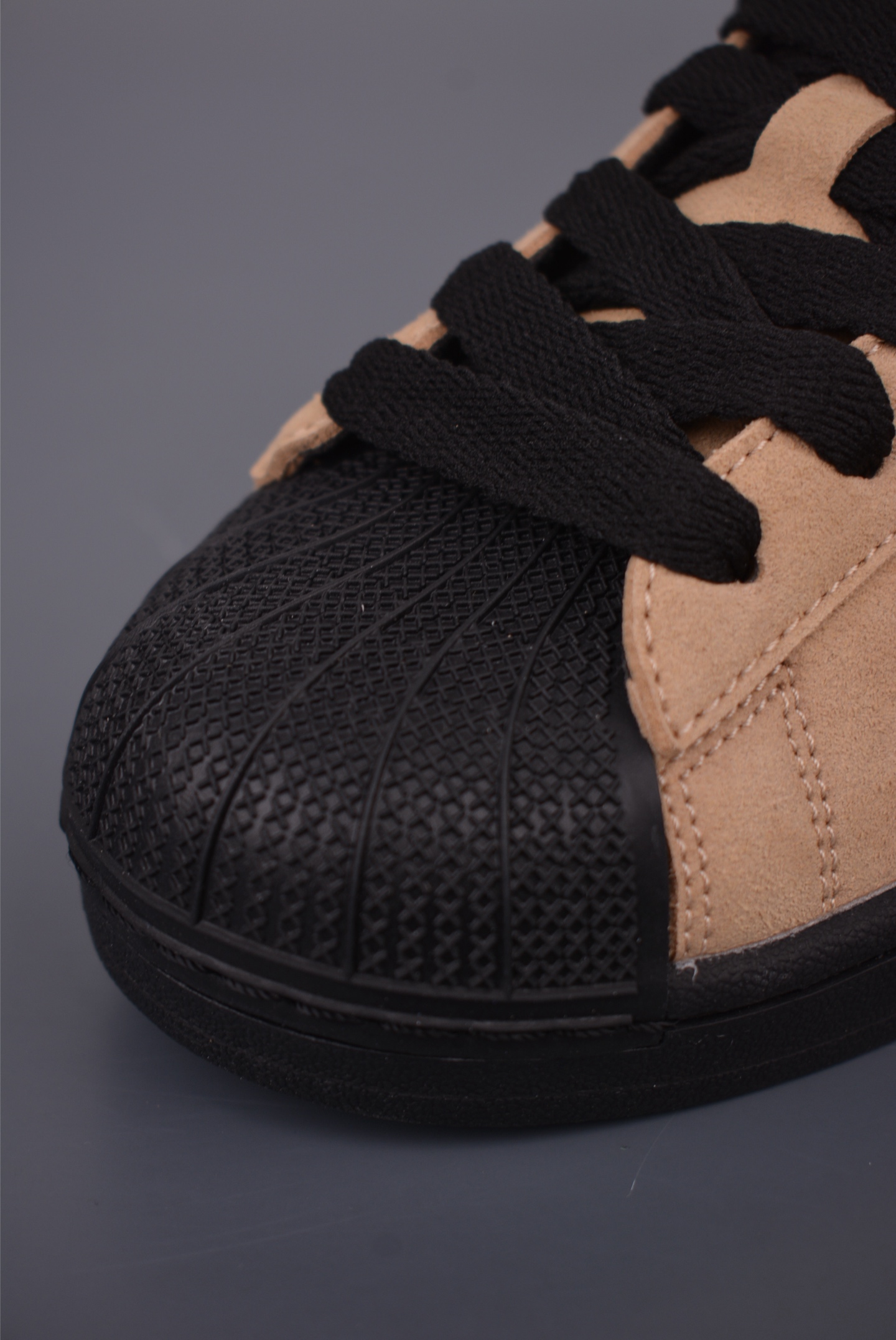 adidas originals Superstar 2 贝壳头 H11顶级头层版 复古板鞋 JQ3221-Top High Quatity Cheap Sneakers Fashion Clothing Clothes Bags handbags Shoes of all Brand wholesale With The best Quality And Beautiful Price from China Factory Chinese suppliers wholesaler seller adidas originals Superstar 2 贝壳头 H11顶级头层版 复古板鞋 JQ3221