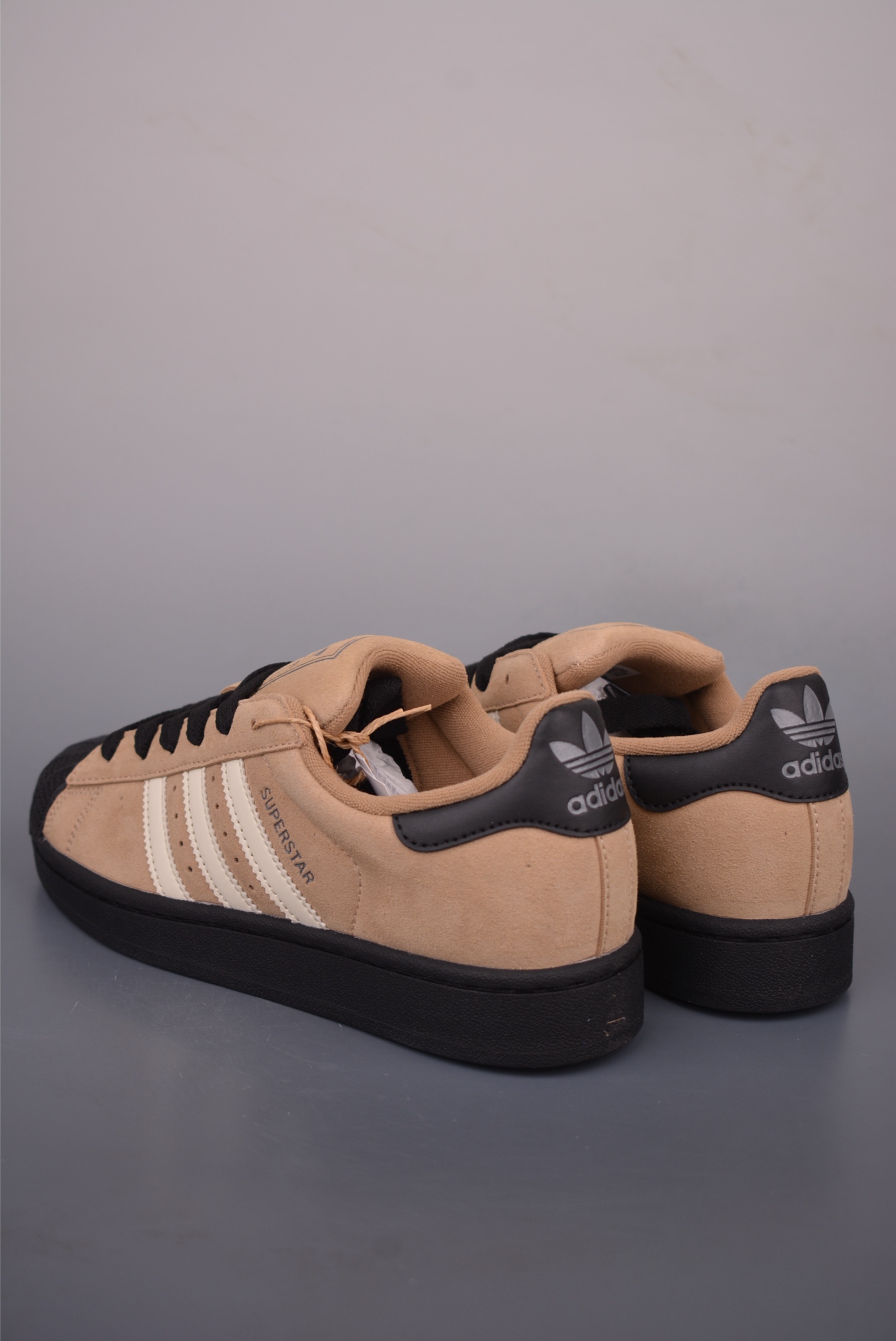 adidas originals Superstar 2 贝壳头 H11顶级头层版 复古板鞋 JQ3221-Top High Quatity Cheap Sneakers Fashion Clothing Clothes Bags handbags Shoes of all Brand wholesale With The best Quality And Beautiful Price from China Factory Chinese suppliers wholesaler seller adidas originals Superstar 2 贝壳头 H11顶级头层版 复古板鞋 JQ3221