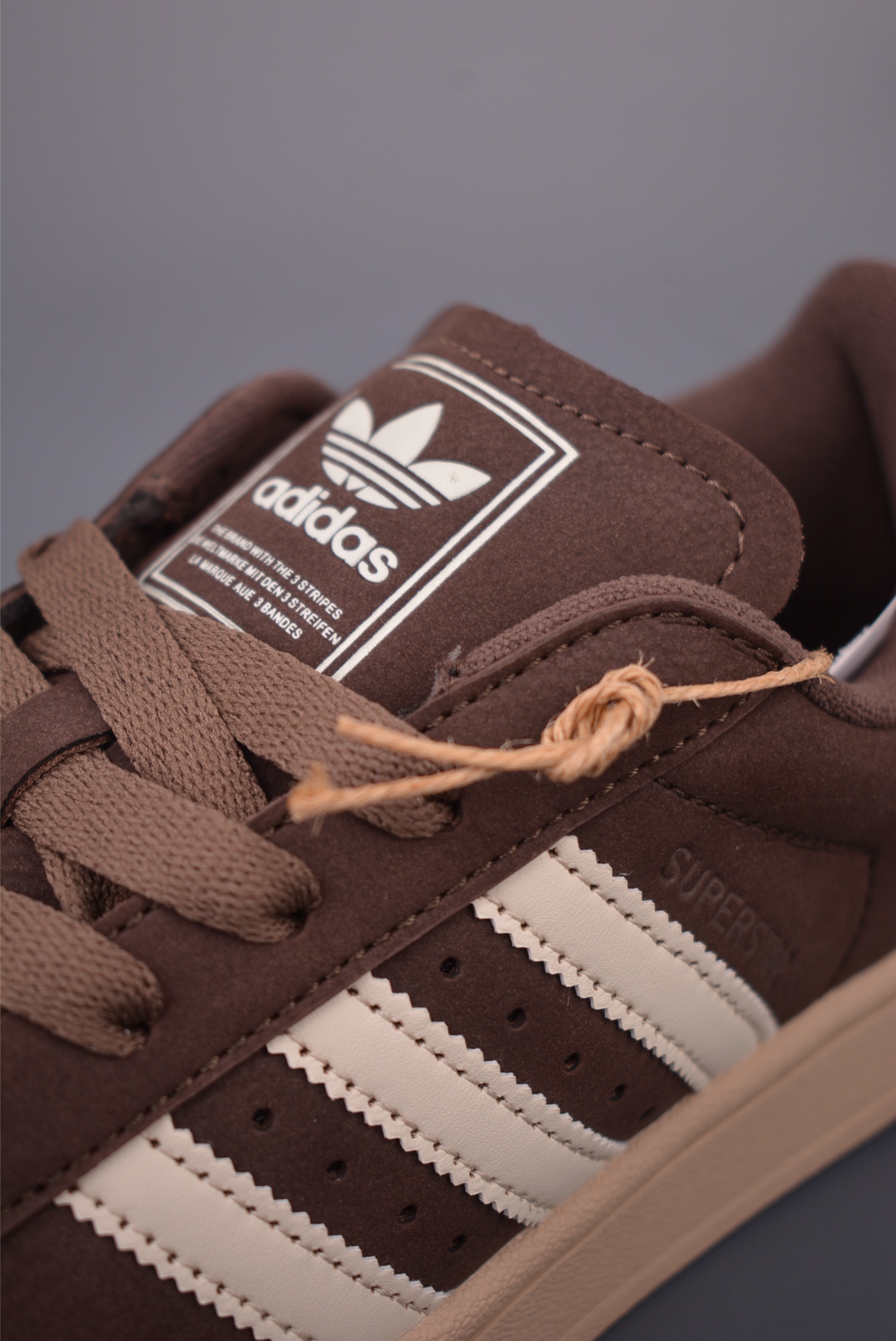 adidas originals Superstar 2 贝壳头 H11顶级头层版 复古板鞋 IH9314-Top High Quatity Cheap Sneakers Fashion Clothing Clothes Bags handbags Shoes of all Brand wholesale With The best Quality And Beautiful Price from China Factory Chinese suppliers wholesaler seller adidas originals Superstar 2 贝壳头 H11顶级头层版 复古板鞋 IH9314