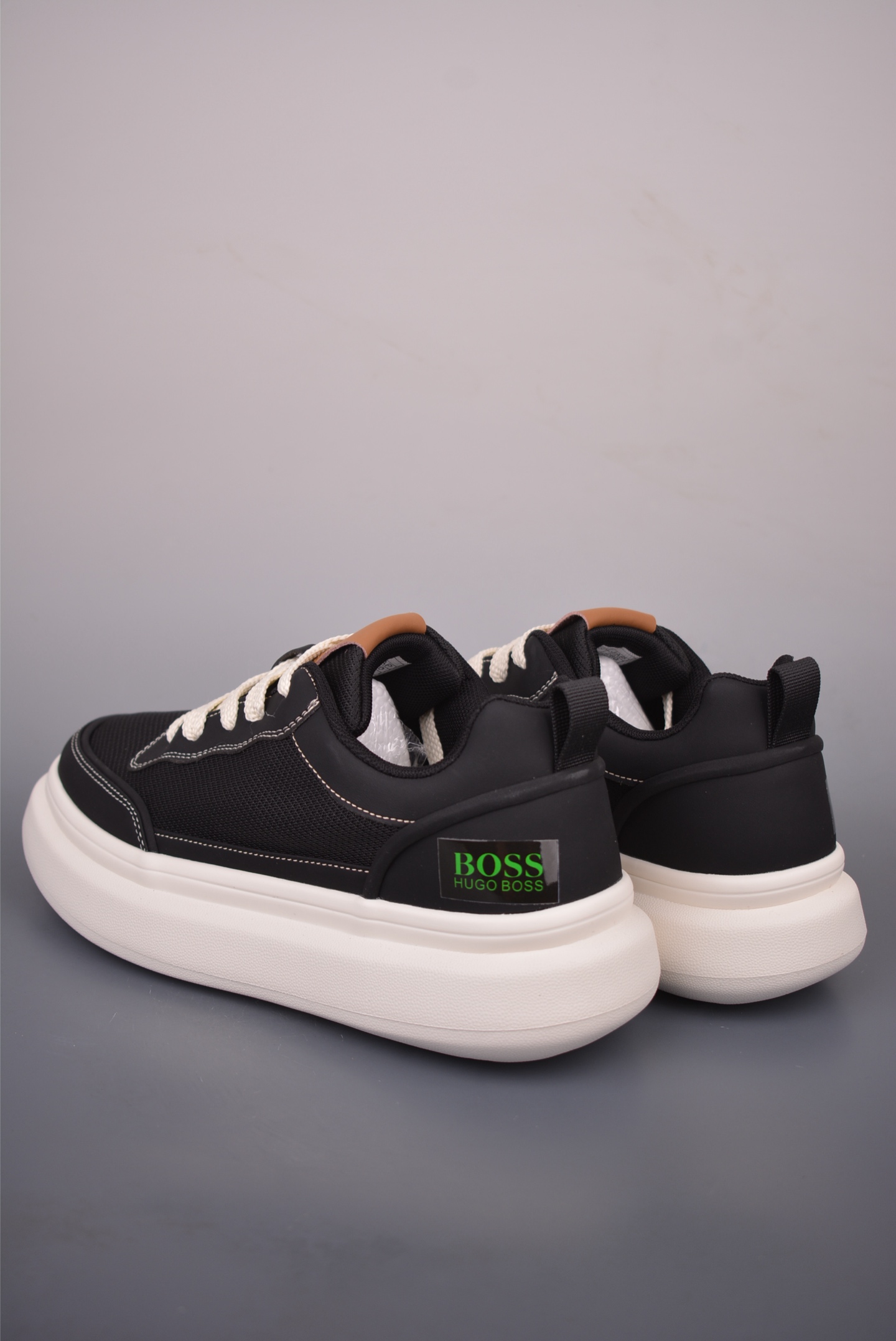 BOSS - 雨果博斯 秋季钢印版本 新款德国高端品牌专柜同步新款-Top High Quatity Cheap Sneakers Fashion Clothing Clothes Bags handbags Shoes of all Brand wholesale With The best Quality And Beautiful Price from China Factory Chinese suppliers wholesaler seller BOSS - 雨果博斯 秋季钢印版本 新款德国高端品牌专柜同步新款