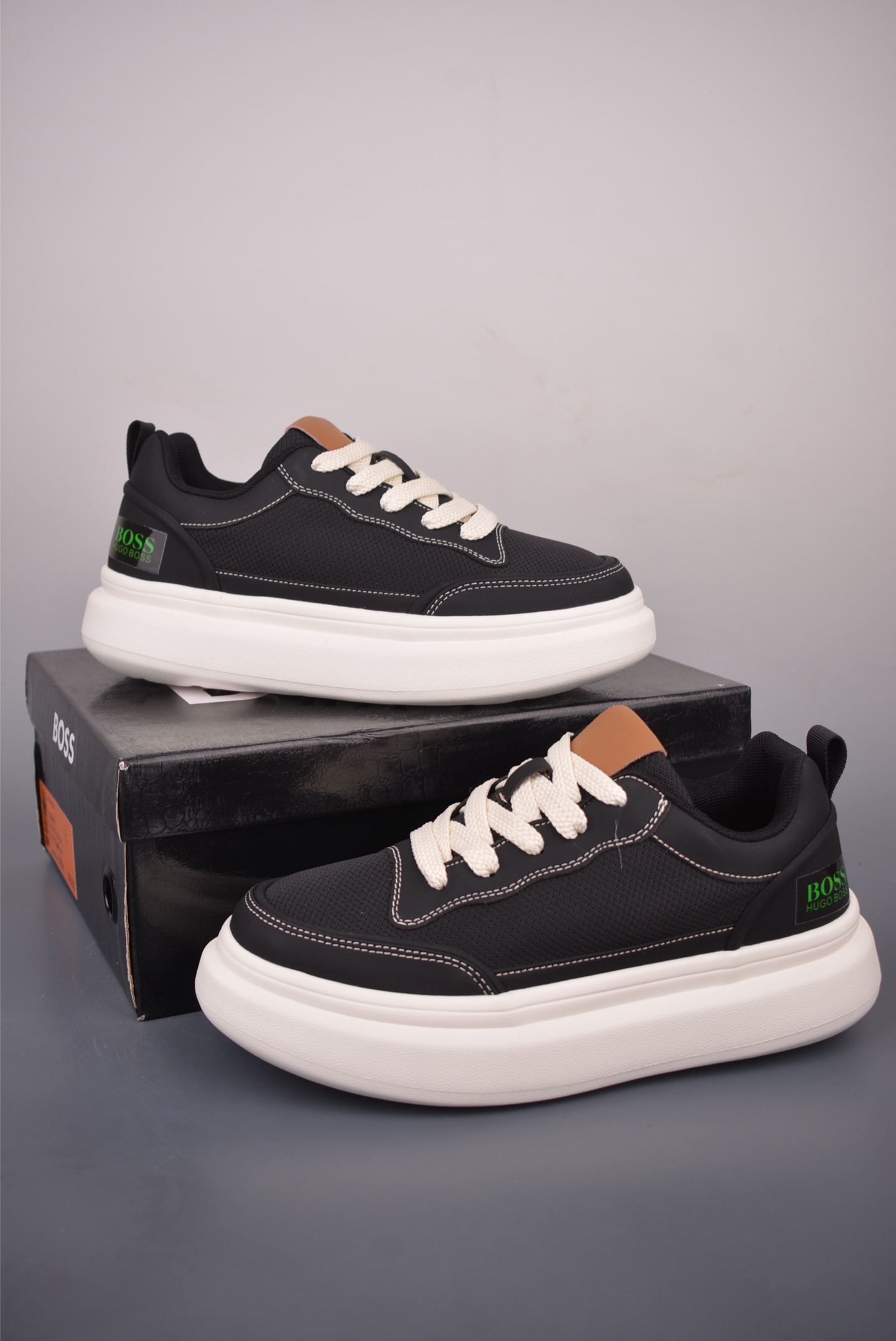 BOSS - 雨果博斯 秋季钢印版本 新款德国高端品牌专柜同步新款-Top High Quatity Cheap Sneakers Fashion Clothing Clothes Bags handbags Shoes of all Brand wholesale With The best Quality And Beautiful Price from China Factory Chinese suppliers wholesaler seller BOSS - 雨果博斯 秋季钢印版本 新款德国高端品牌专柜同步新款