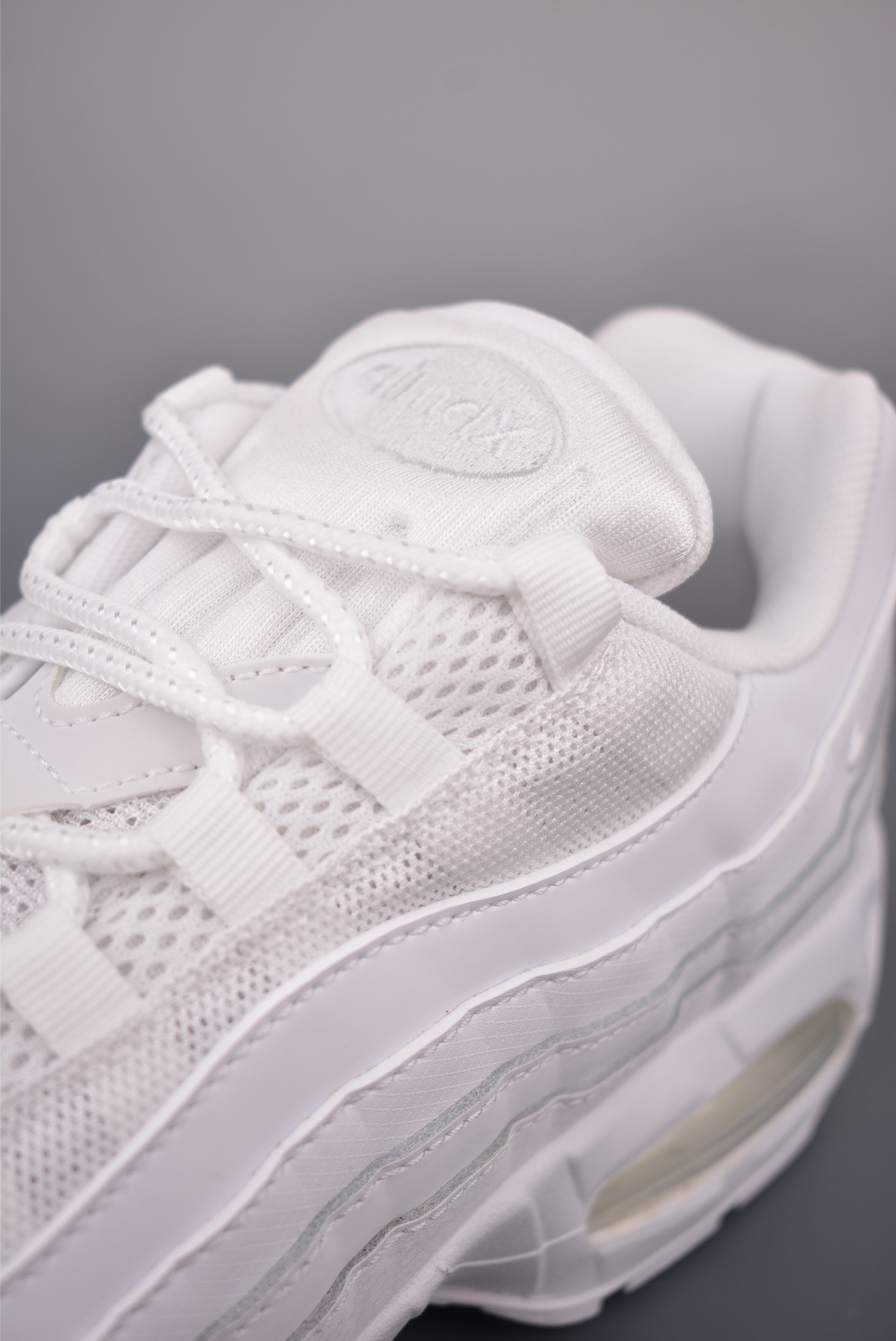 NIKE Air Max 95 纯原版本 潮流百搭 气垫缓震慢跑鞋 HM8755-100-Top High Quatity Cheap Sneakers Fashion Clothing Clothes Bags handbags Shoes of all Brand wholesale With The best Quality And Beautiful Price from China Factory Chinese suppliers wholesaler seller NIKE Air Max 95 纯原版本 潮流百搭 气垫缓震慢跑鞋 HM8755-100