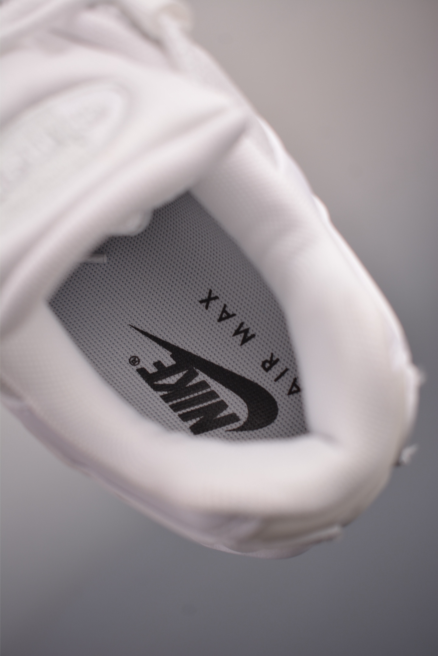 NIKE Air Max 95 纯原版本 潮流百搭 气垫缓震慢跑鞋 HM8755-100-Top High Quatity Cheap Sneakers Fashion Clothing Clothes Bags handbags Shoes of all Brand wholesale With The best Quality And Beautiful Price from China Factory Chinese suppliers wholesaler seller NIKE Air Max 95 纯原版本 潮流百搭 气垫缓震慢跑鞋 HM8755-100