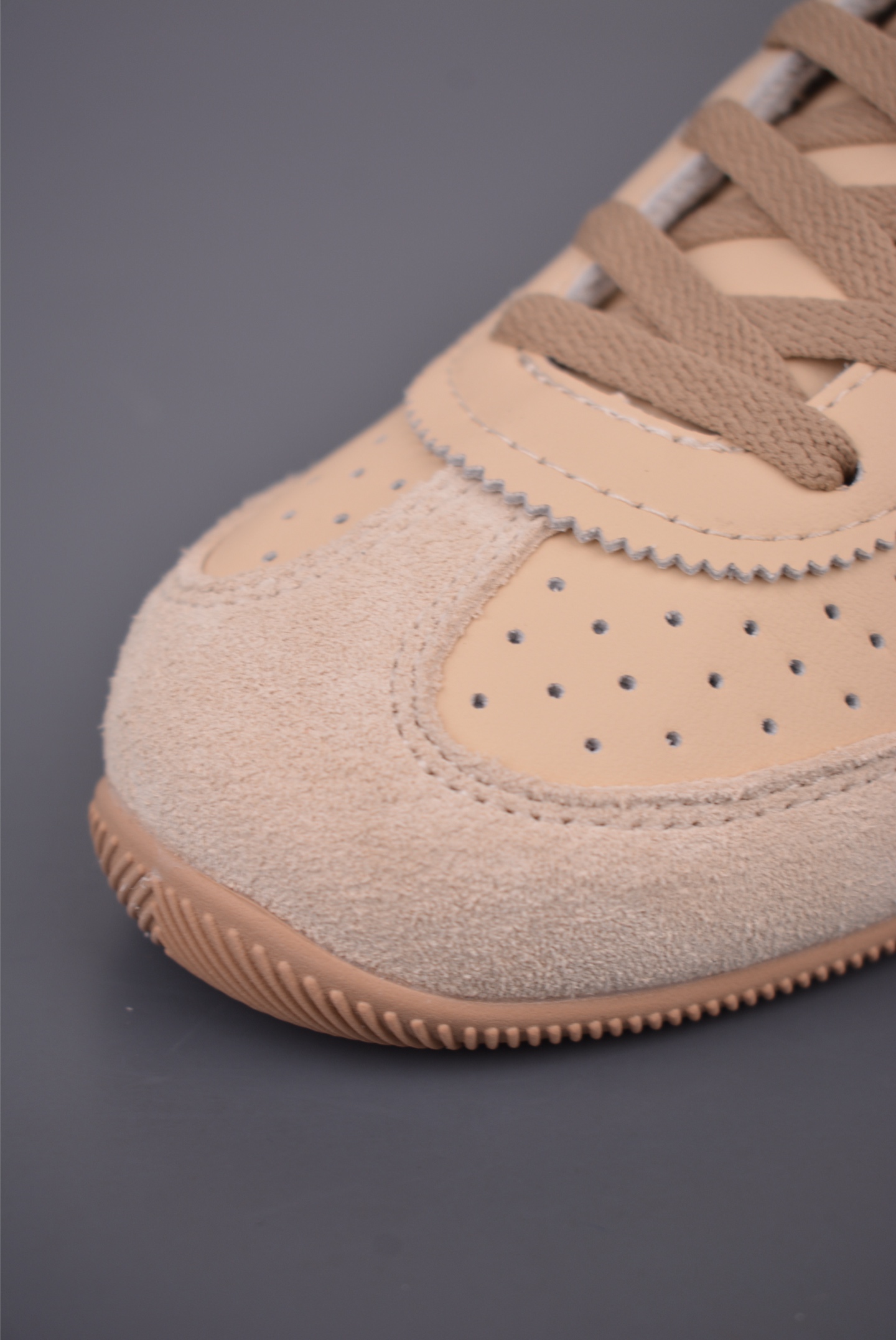 adidas阿迪达斯三叶草 T头鞋 CHANGLE 复古薄底经典运动鞋 KJ3961-Top High Quatity Cheap Sneakers Fashion Clothing Clothes Bags handbags Shoes of all Brand wholesale With The best Quality And Beautiful Price from China Factory Chinese suppliers wholesaler seller adidas阿迪达斯三叶草 T头鞋 CHANGLE 复古薄底经典运动鞋 KJ3961