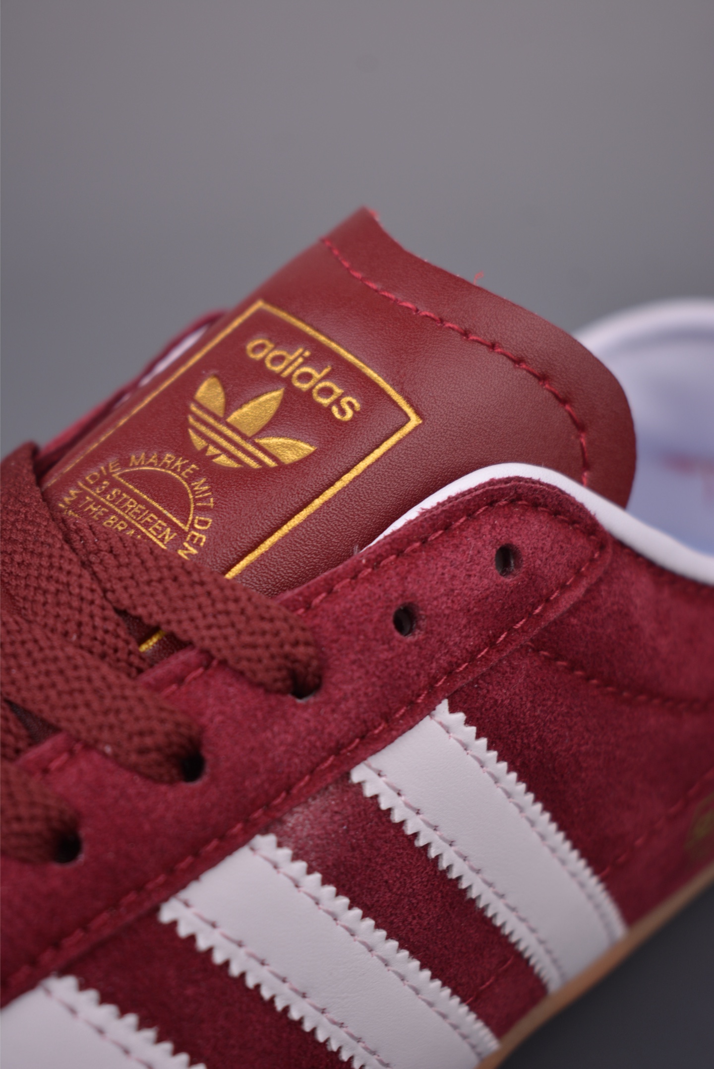 阿迪达斯Adidas Tokyo W 东京限定系列 复古百搭薄底德训运动T头鞋 KJ0699-Top High Quatity Cheap Sneakers Fashion Clothing Clothes Bags handbags Shoes of all Brand wholesale With The best Quality And Beautiful Price from China Factory Chinese suppliers wholesaler seller 阿迪达斯Adidas Tokyo W 东京限定系列 复古百搭薄底德训运动T头鞋 KJ0699