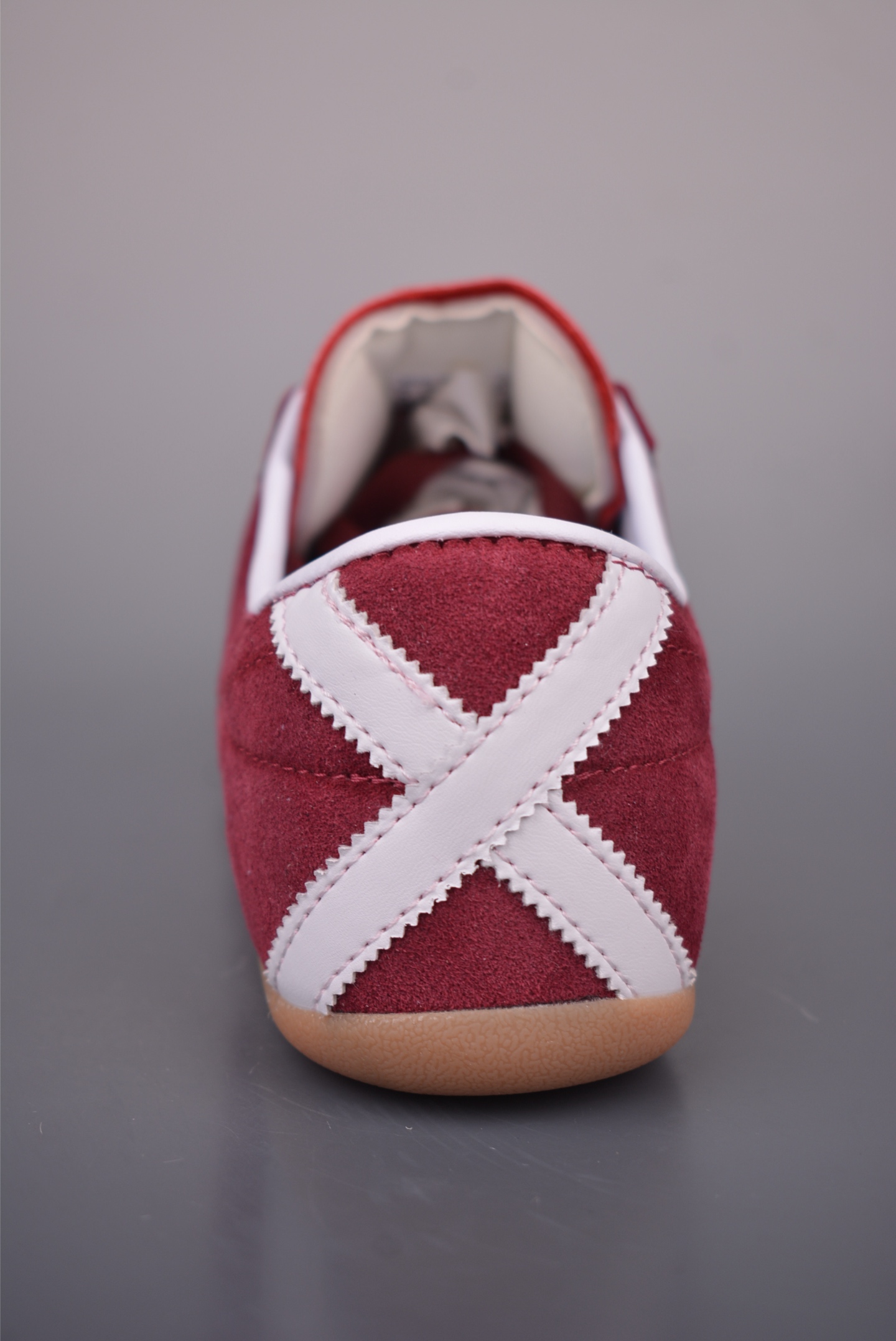 阿迪达斯Adidas Tokyo W 东京限定系列 复古百搭薄底德训运动T头鞋 KJ0699-Top High Quatity Cheap Sneakers Fashion Clothing Clothes Bags handbags Shoes of all Brand wholesale With The best Quality And Beautiful Price from China Factory Chinese suppliers wholesaler seller 阿迪达斯Adidas Tokyo W 东京限定系列 复古百搭薄底德训运动T头鞋 KJ0699