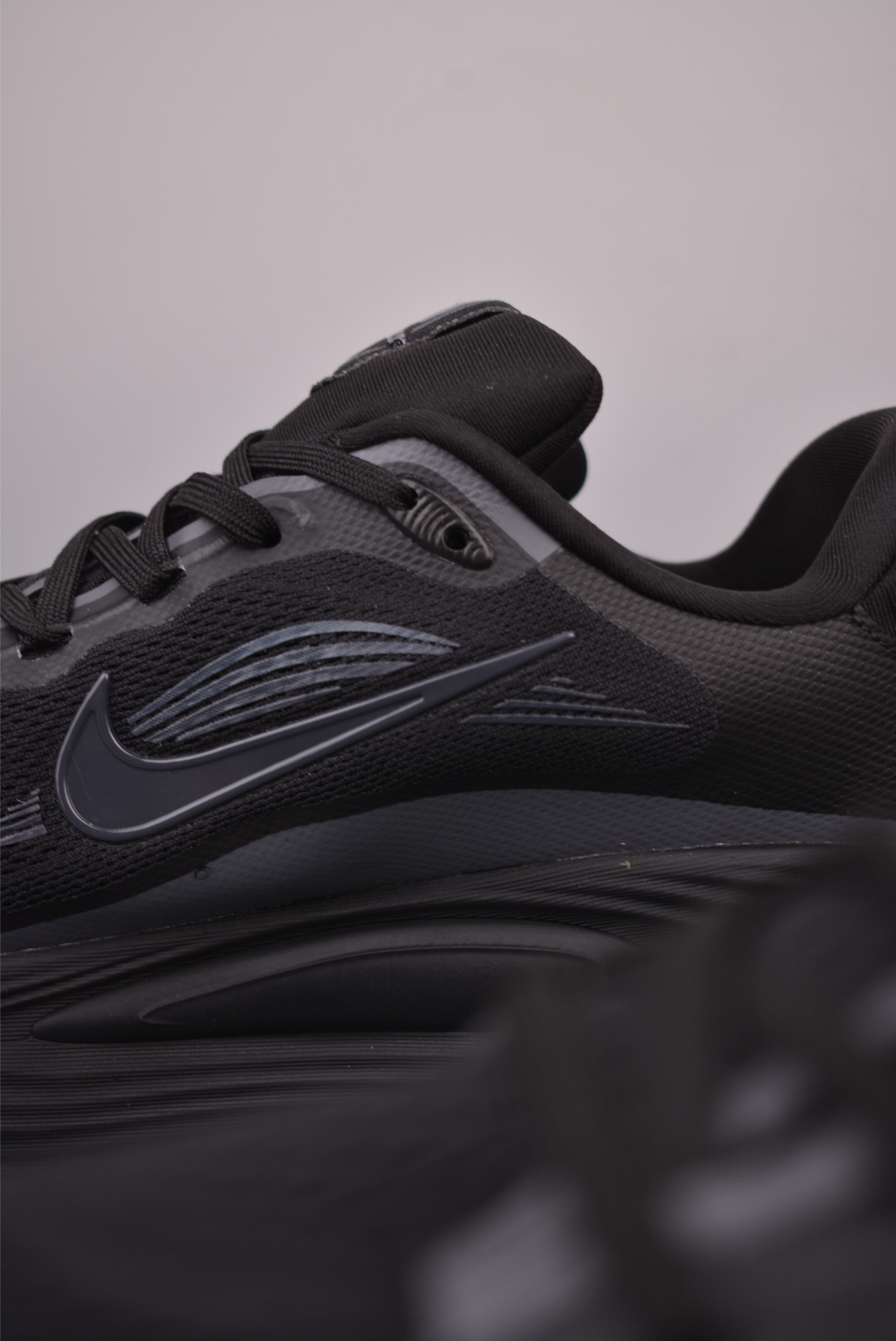 Nike Air Zoom Vomero 19 DX5819-002 Nike Air Zoom Vomero 19 DX5819-002