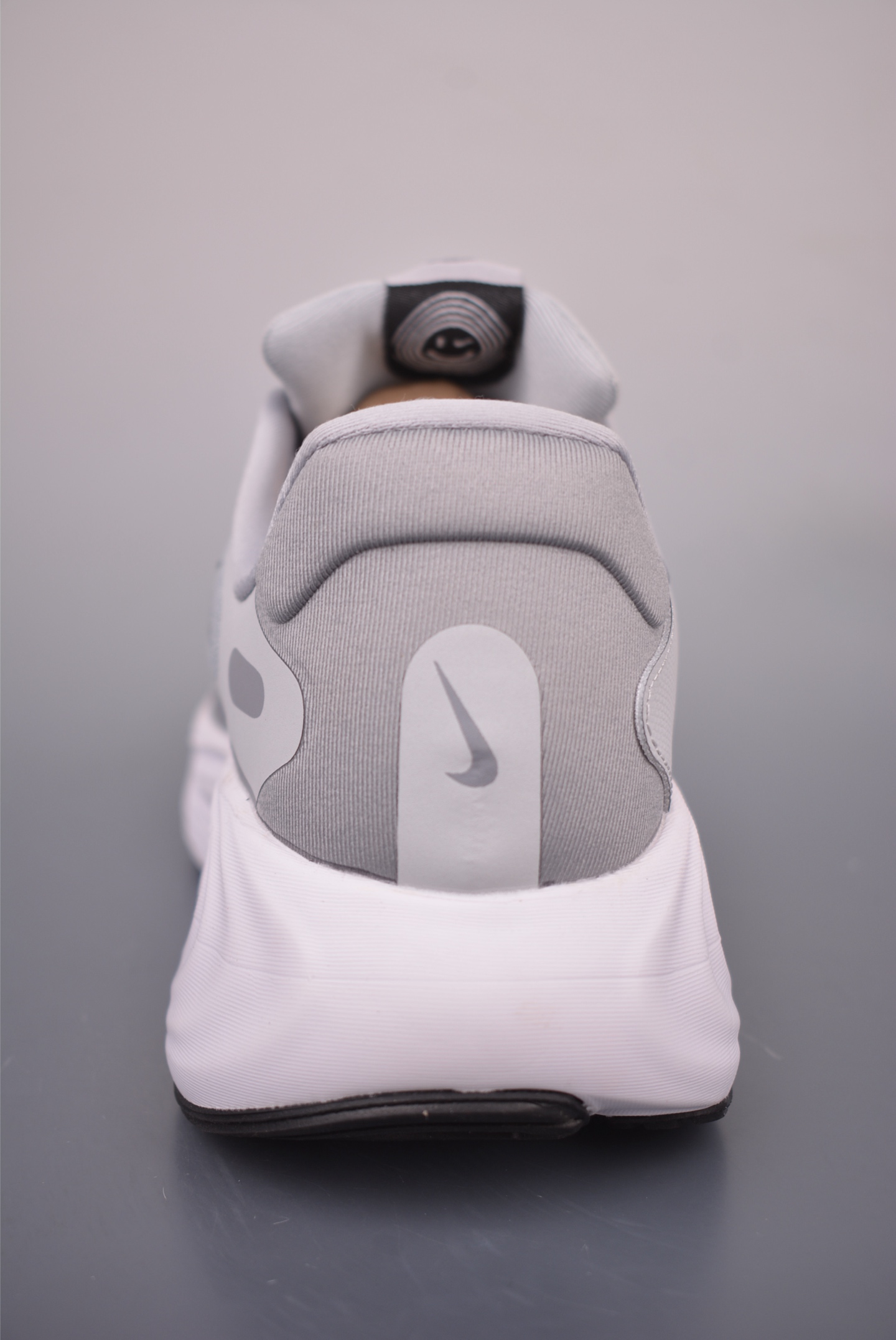 Nike Air Zoom Vomero 19 全新科技提前原鞋开发 运动跑鞋 DX5819-004