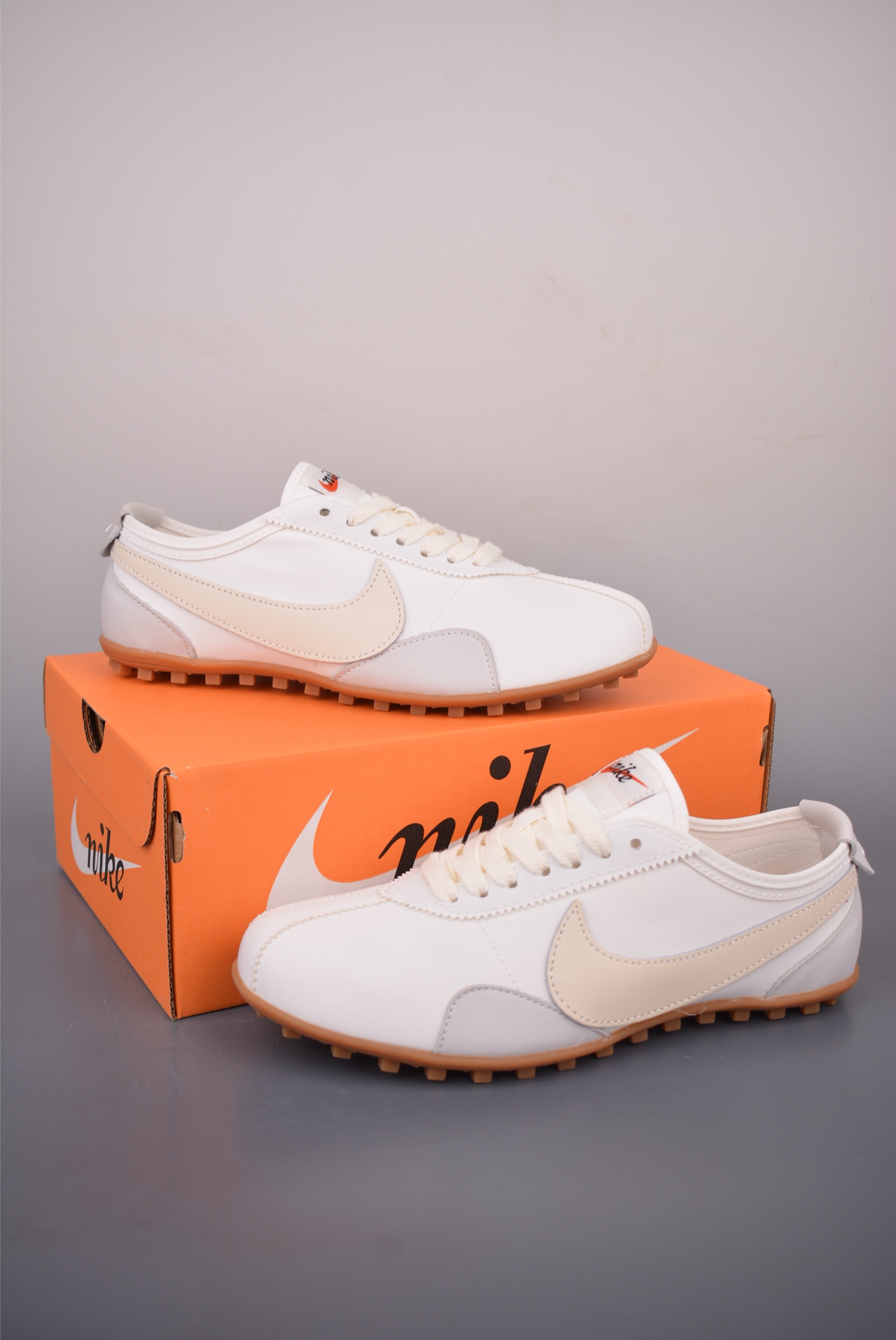 Nike Moon Shoe Summit 耐克 柔软舒适防滑耐磨 低帮休闲板鞋 IW0955-100-Top High Quatity Cheap Sneakers Fashion Clothing Clothes Bags handbags Shoes of all Brand wholesale With The best Quality And Beautiful Price from China Factory Chinese suppliers wholesaler seller Nike Moon Shoe Summit 耐克 柔软舒适防滑耐磨 低帮休闲板鞋 IW0955-100