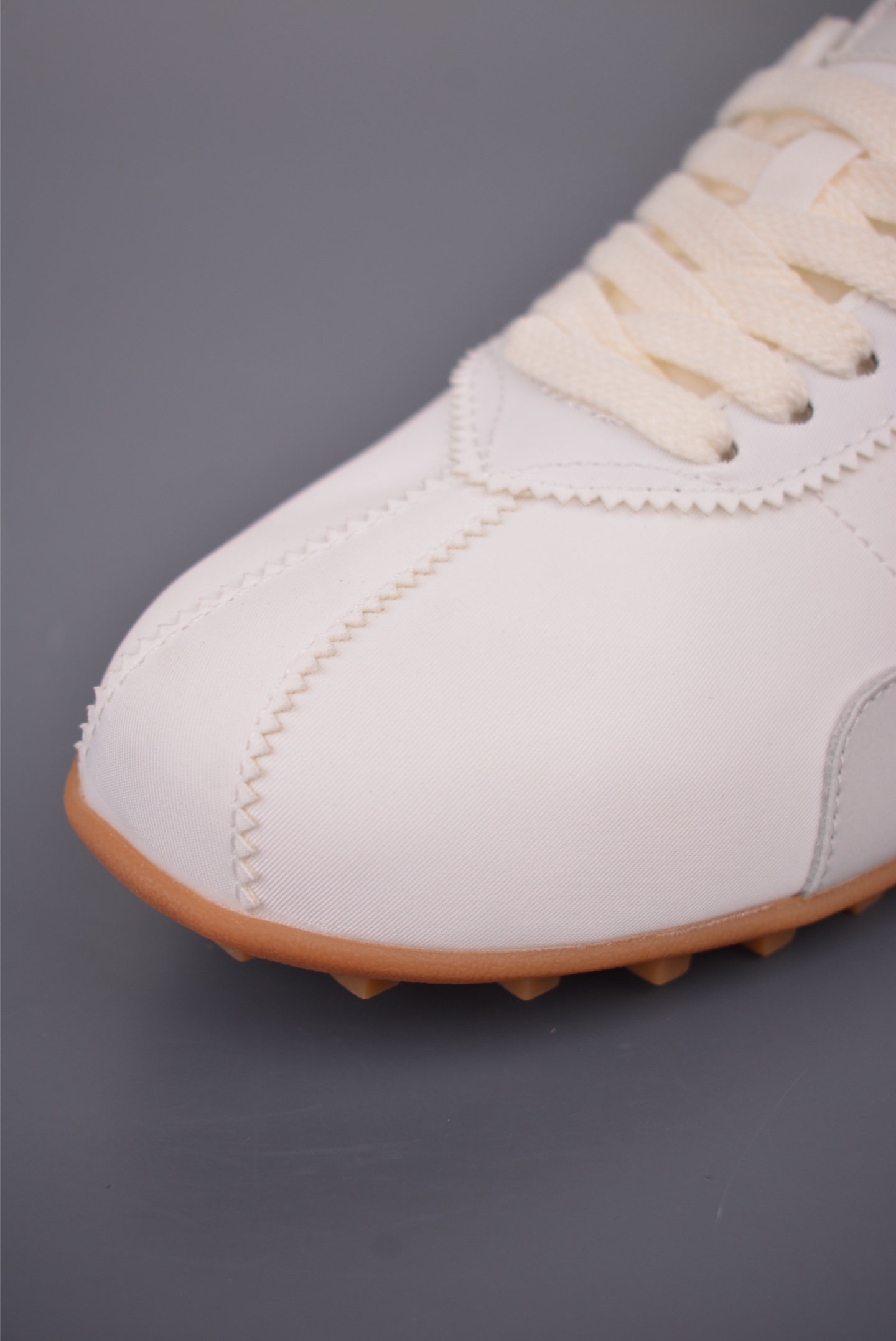 Nike Moon Shoe Summit 耐克 柔软舒适防滑耐磨 低帮休闲板鞋 IW0955-100-Top High Quatity Cheap Sneakers Fashion Clothing Clothes Bags handbags Shoes of all Brand wholesale With The best Quality And Beautiful Price from China Factory Chinese suppliers wholesaler seller Nike Moon Shoe Summit 耐克 柔软舒适防滑耐磨 低帮休闲板鞋 IW0955-100