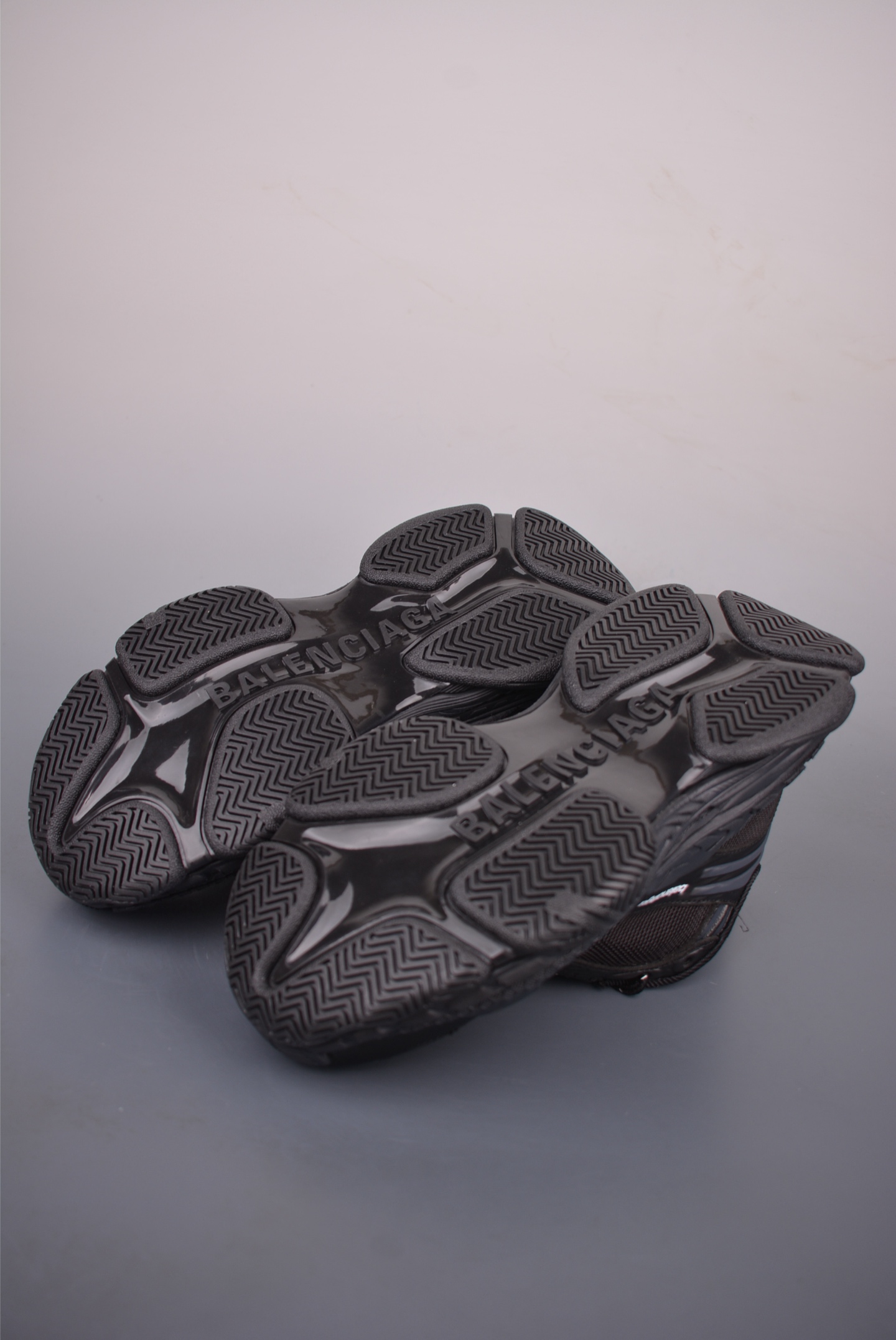 Balenciaga 巴黎世家 Triple S 2 复古老爹鞋 865851-Top High Quatity Cheap Sneakers Fashion Clothing Clothes Bags handbags Shoes of all Brand wholesale With The best Quality And Beautiful Price from China Factory Chinese suppliers wholesaler seller Balenciaga 巴黎世家 Triple S 2 复古老爹鞋 865851