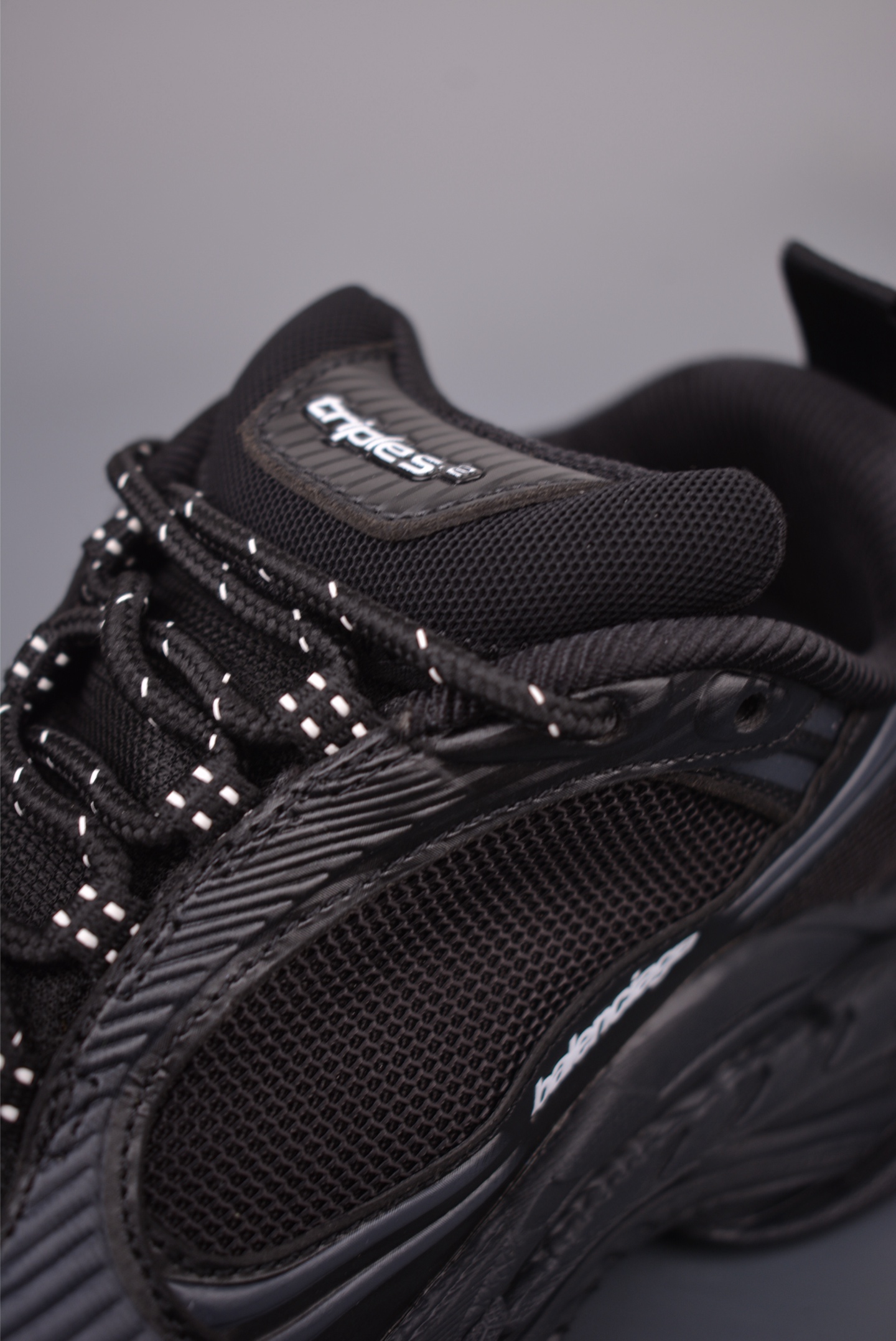 Balenciaga 巴黎世家 Triple S 2 复古老爹鞋 865851-Top High Quatity Cheap Sneakers Fashion Clothing Clothes Bags handbags Shoes of all Brand wholesale With The best Quality And Beautiful Price from China Factory Chinese suppliers wholesaler seller Balenciaga 巴黎世家 Triple S 2 复古老爹鞋 865851