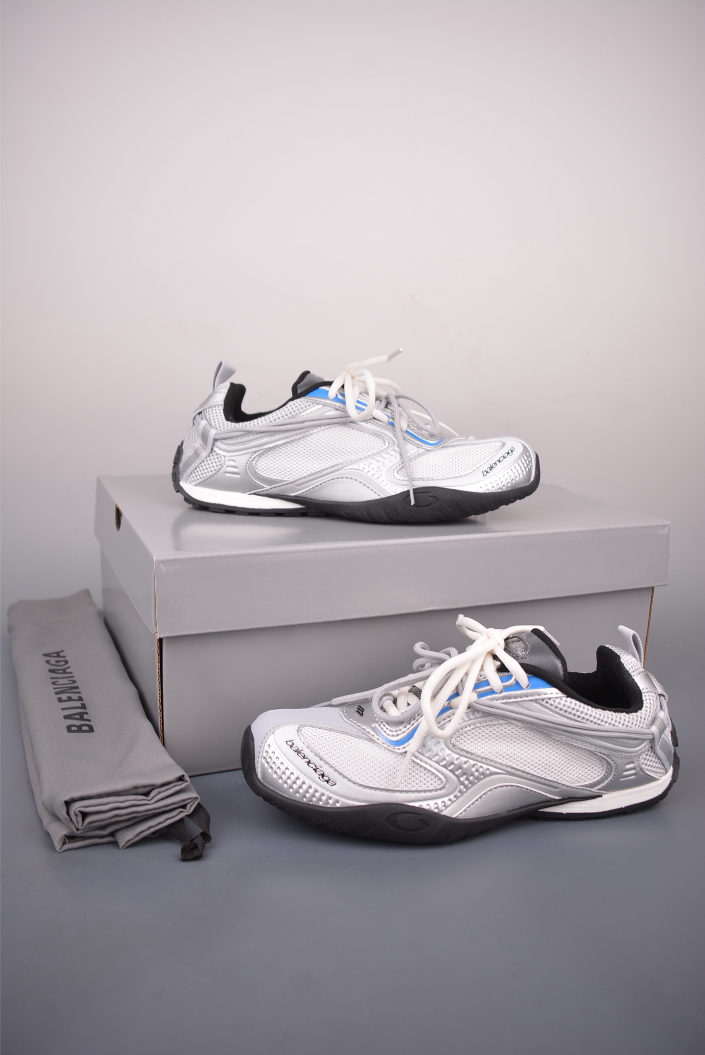 Balenciaga巴黎世家 25代Radar 圆头系带 做旧效果 865704-Top High Quatity Cheap Sneakers Fashion Clothing Clothes Bags handbags Shoes of all Brand wholesale With The best Quality And Beautiful Price from China Factory Chinese suppliers wholesaler seller Balenciaga巴黎世家 25代Radar 圆头系带 做旧效果 865704