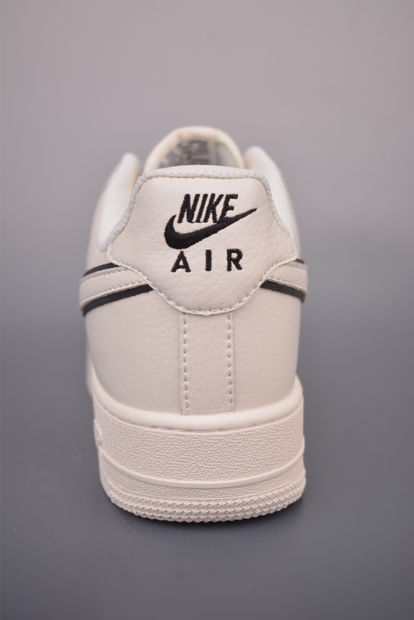 Nike Air Force 1 Low 米黑 CS5288-609 Nike Air Force 1 Low 米黑 CS5288-609