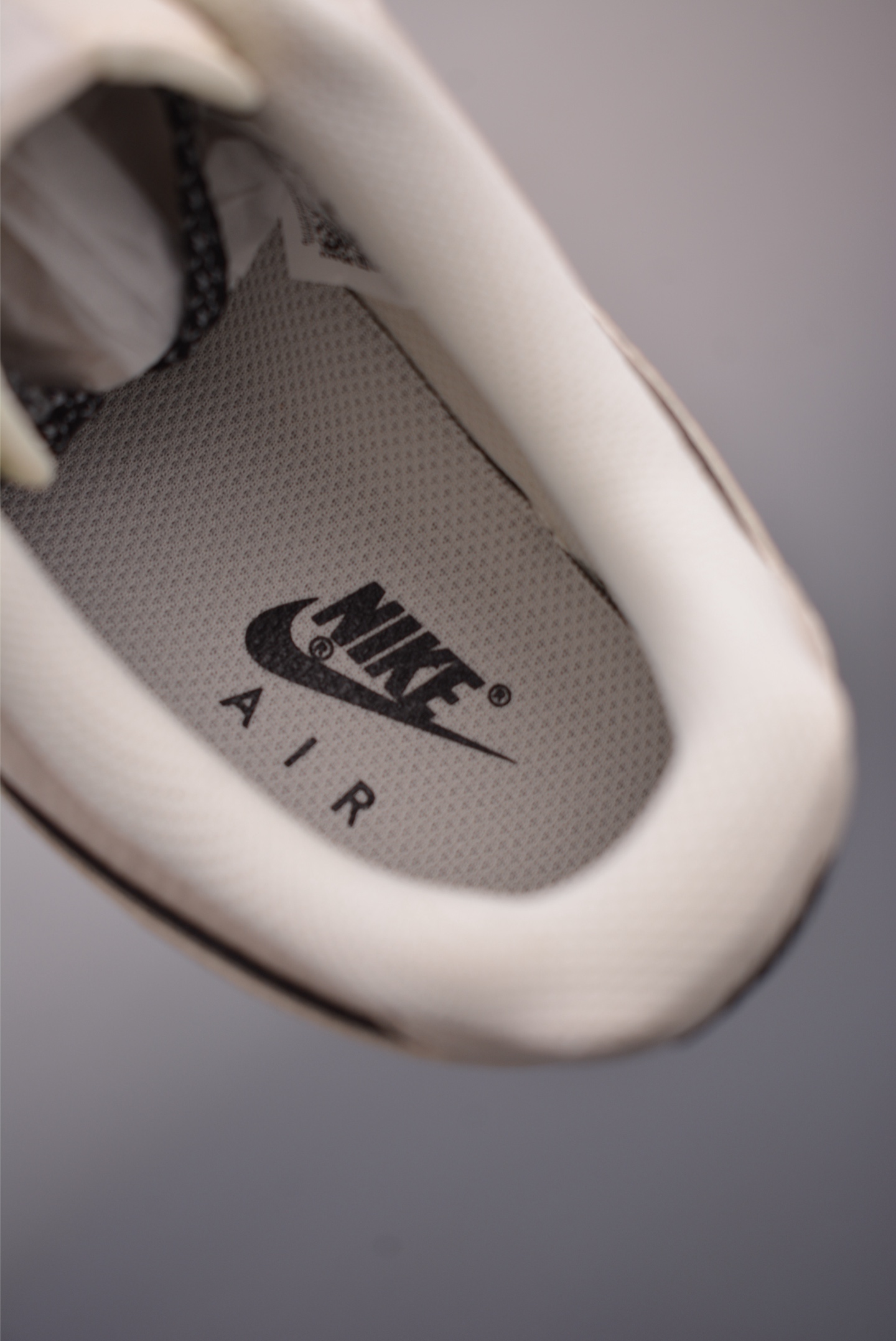 Nike Air Force 1 Low 米黑 CS5288-609 Nike Air Force 1 Low 米黑 CS5288-609
