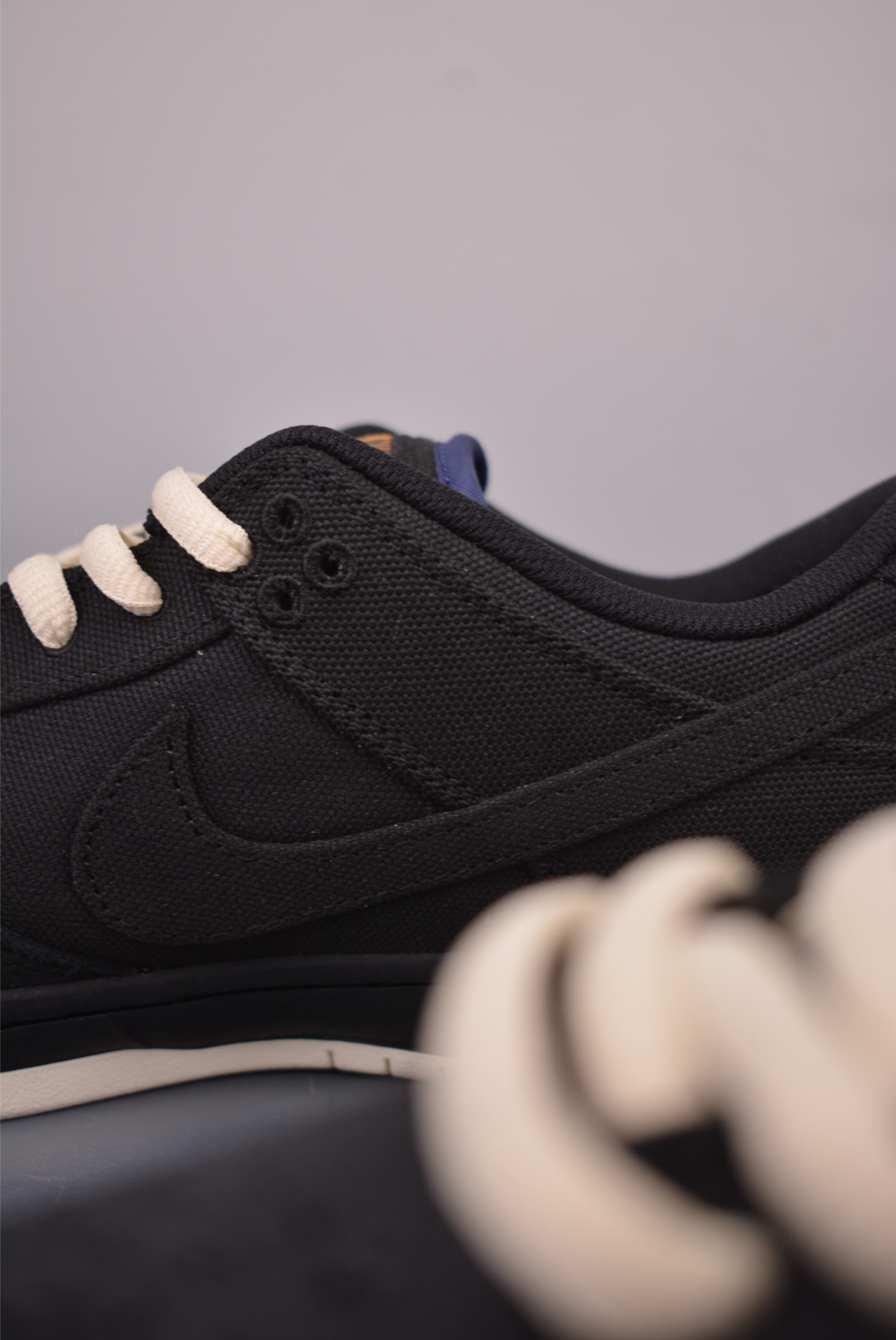 Nike SB Dunk Low 黑白 DX6775-400 Nike SB Dunk Low 黑白 DX6775-400
