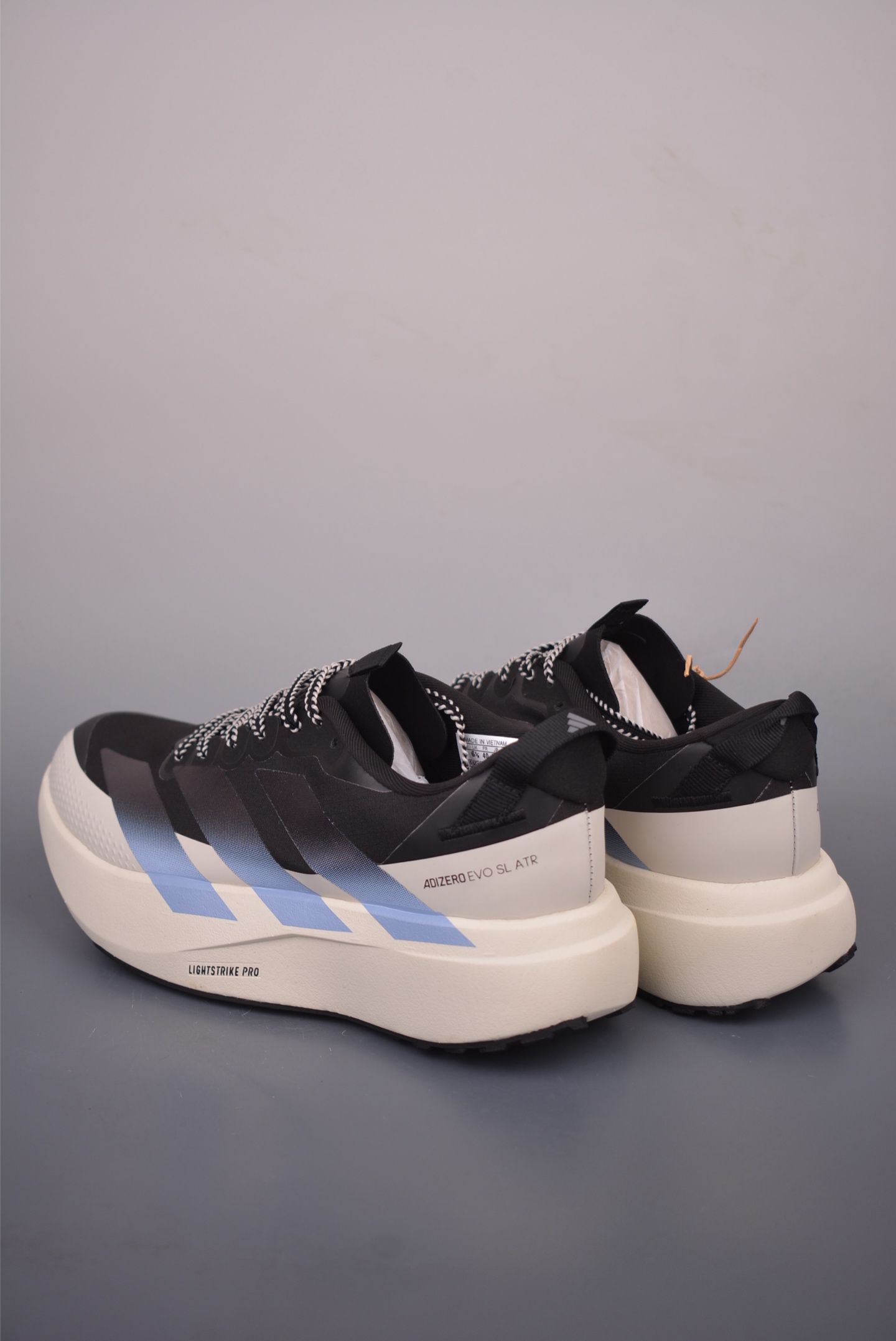 Adidas Adizero Evo SL ATR 阿迪超轻透气缓震跑鞋 KK2026-Top High Quatity Cheap Sneakers Fashion Clothing Clothes Bags handbags Shoes of all Brand wholesale With The best Quality And Beautiful Price from China Factory Chinese suppliers wholesaler seller Adidas Adizero Evo SL ATR 阿迪超轻透气缓震跑鞋 KK2026