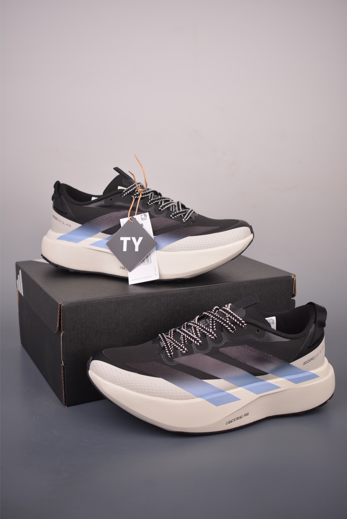 Adidas Adizero Evo SL ATR 阿迪超轻透气缓震跑鞋 KK2026-Top High Quatity Cheap Sneakers Fashion Clothing Clothes Bags handbags Shoes of all Brand wholesale With The best Quality And Beautiful Price from China Factory Chinese suppliers wholesaler seller Adidas Adizero Evo SL ATR 阿迪超轻透气缓震跑鞋 KK2026