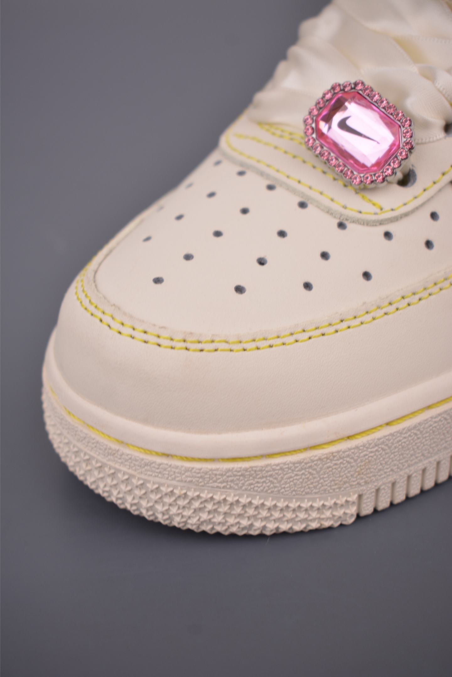 Nike Air Force 1 Low 青珠画镜 FJ7740-111-Top High Quatity Cheap Sneakers Fashion Clothing Clothes Bags handbags Shoes of all Brand wholesale With The best Quality And Beautiful Price from China Factory Chinese suppliers wholesaler seller Nike Air Force 1 Low 青珠画镜 FJ7740-111