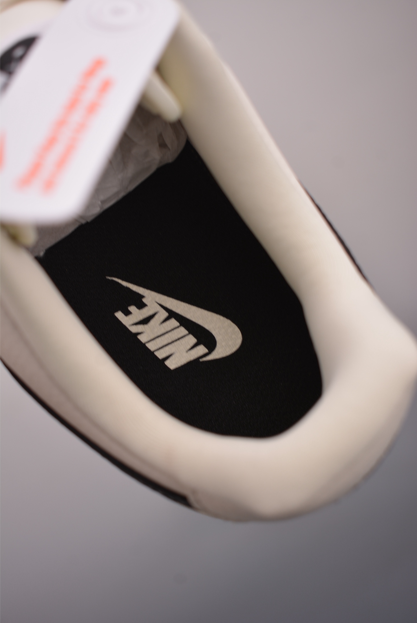 Nike Air Force 1 Low 暴力熊联名 DW8806-017