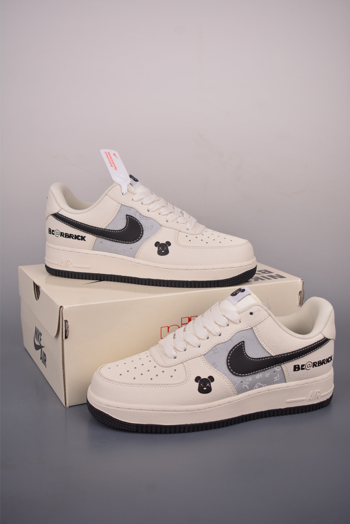 Nike Air Force 1 Low 暴力熊联名 DW8806-017