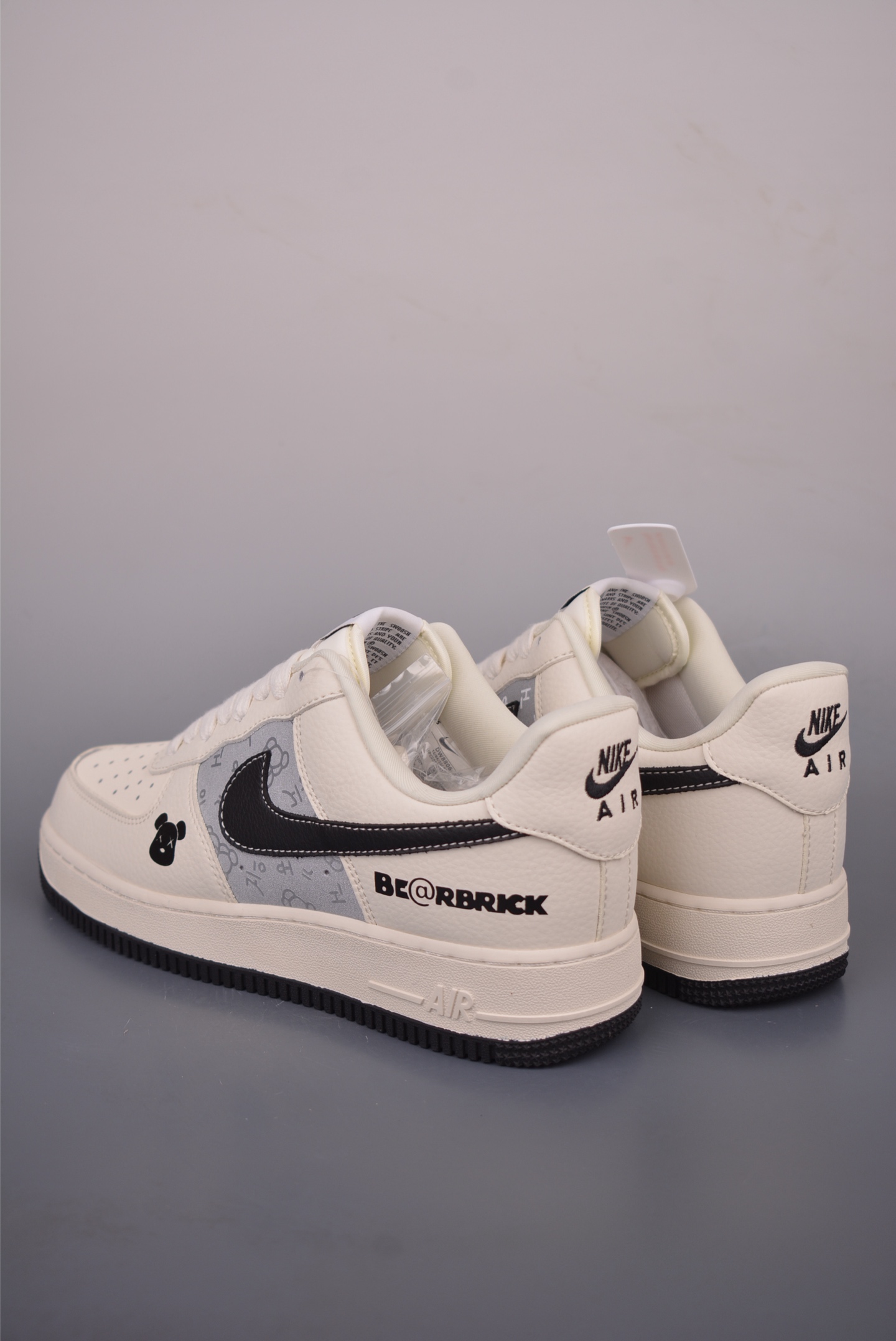 Nike Air Force 1 Low 暴力熊联名 DW8806-017