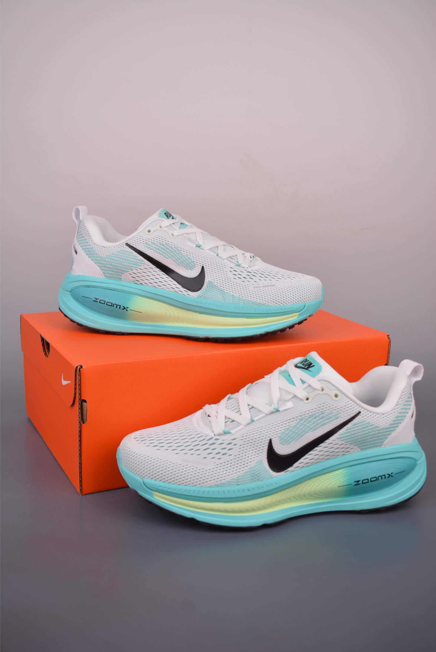 Nike Air Zoom Vomero 18 HM6803