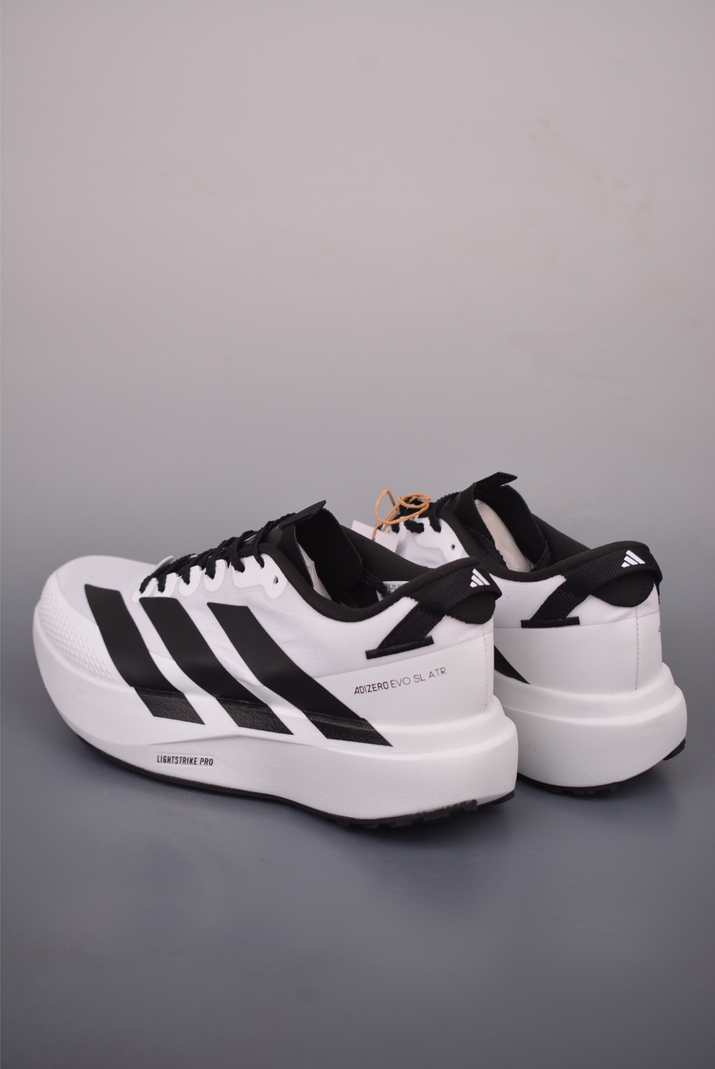 Кроссовки Adidas Adizero Evo SL