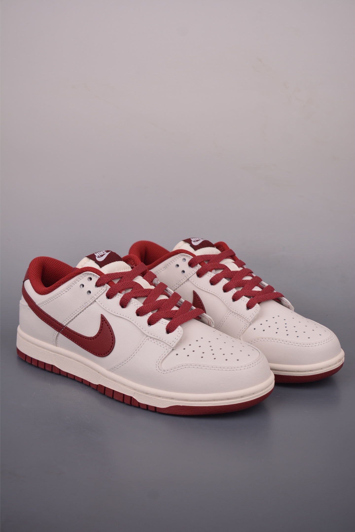 Кроссовки Nike SB Dunk Low