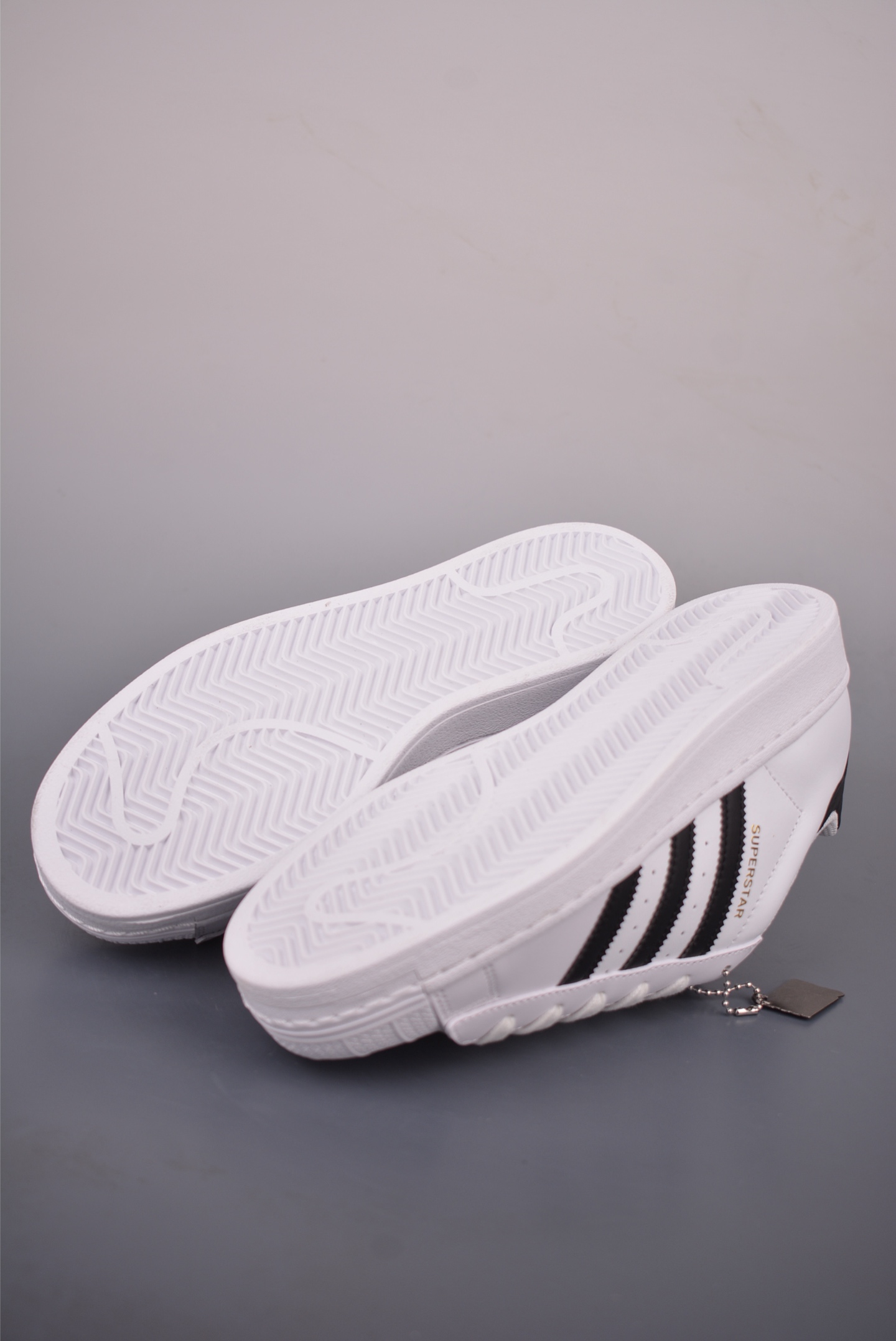 Кроссовки Adidas Superstar 2