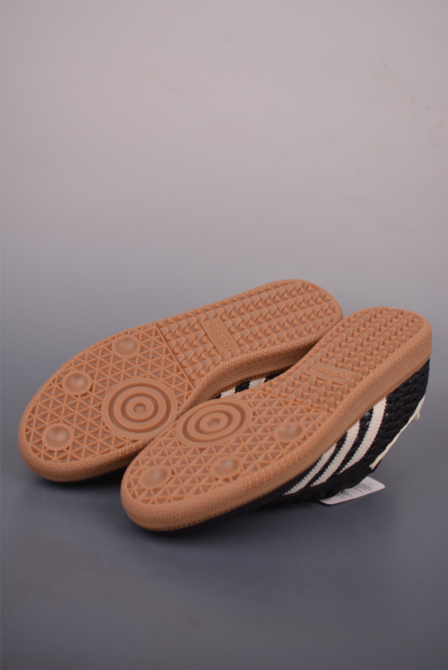 кроссовки Adidas Samba черные плетеные