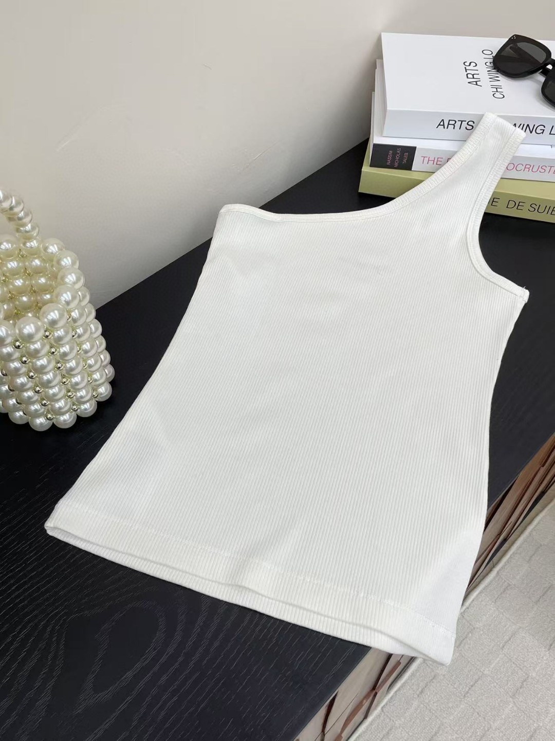 Dior Embroidered Letter Tank Top - Stylish and Comfortable Single Shoulder Vest 8 a1741969754039 0076