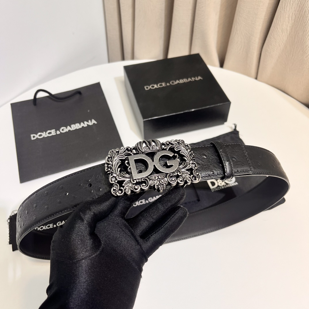 Dolce&Gabbana 新款 鞍皮腰带，简约配饰，缀以个性化钌色电镀金属 DG 徽标搭扣 4.0cm