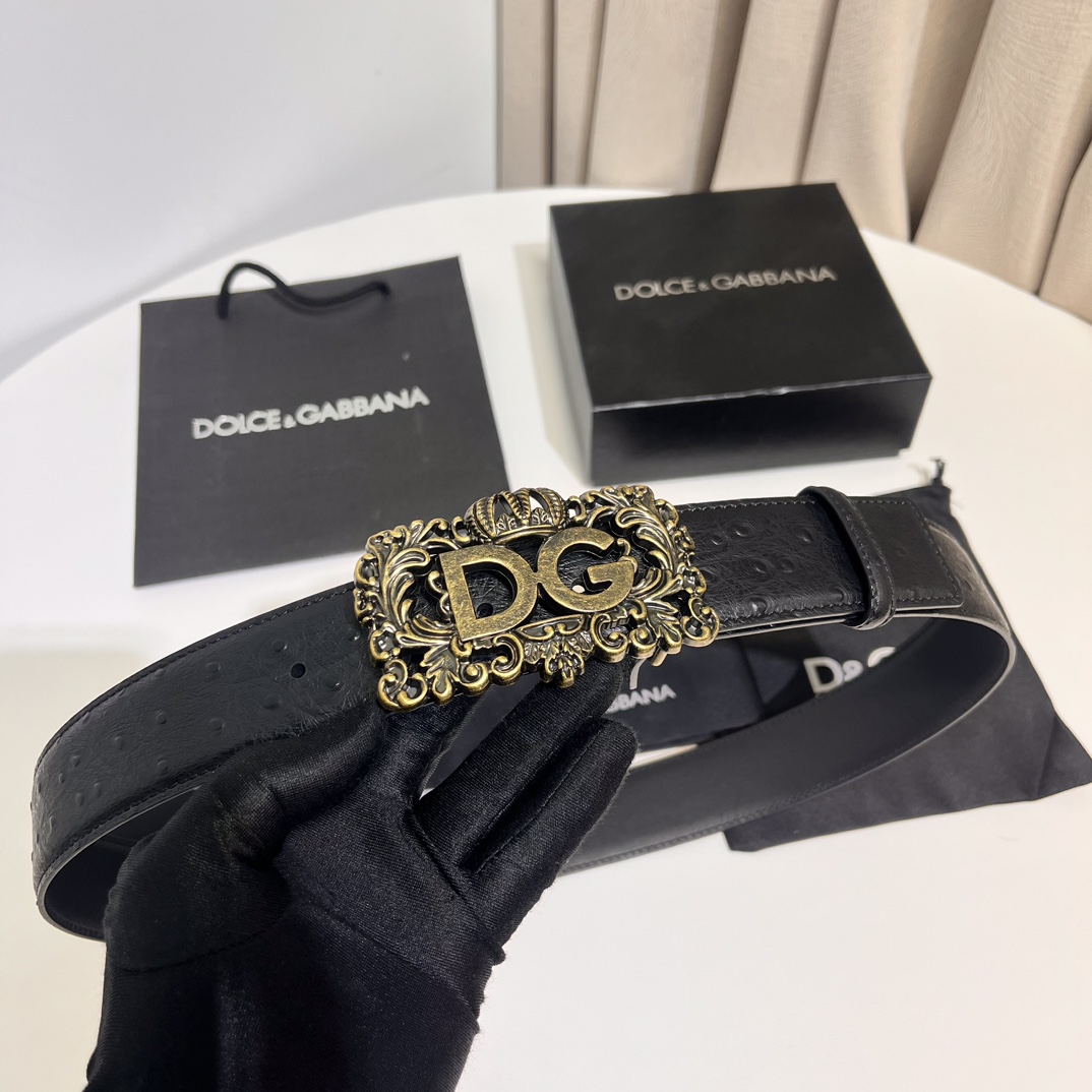 Dolce&Gabbana 新款 鞍皮腰带，简约配饰，缀以个性化钌色电镀金属 DG 徽标搭扣 4.0cm