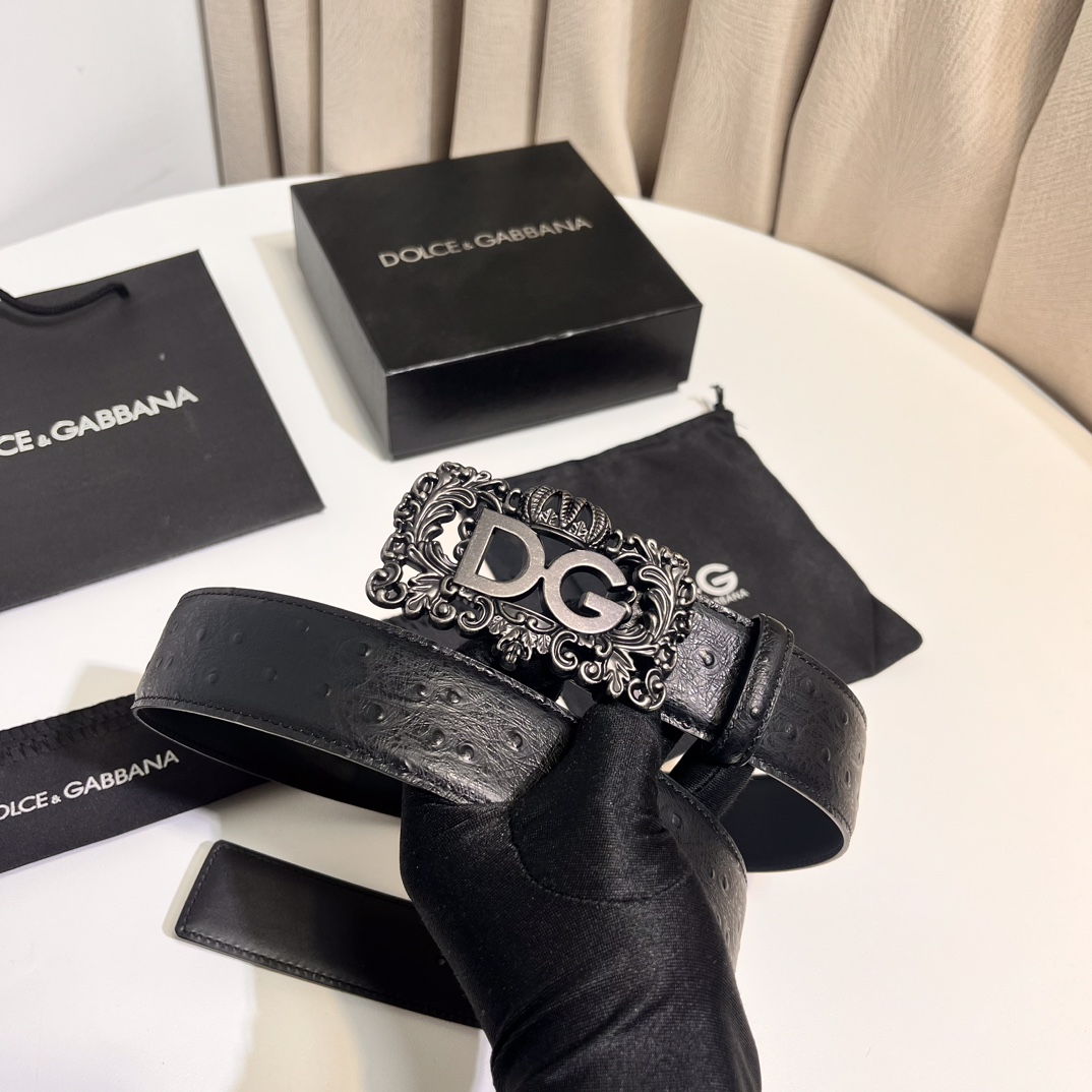 Dolce&Gabbana 新款 鞍皮腰带，简约配饰，缀以个性化钌色电镀金属 DG 徽标搭扣 4.0cm