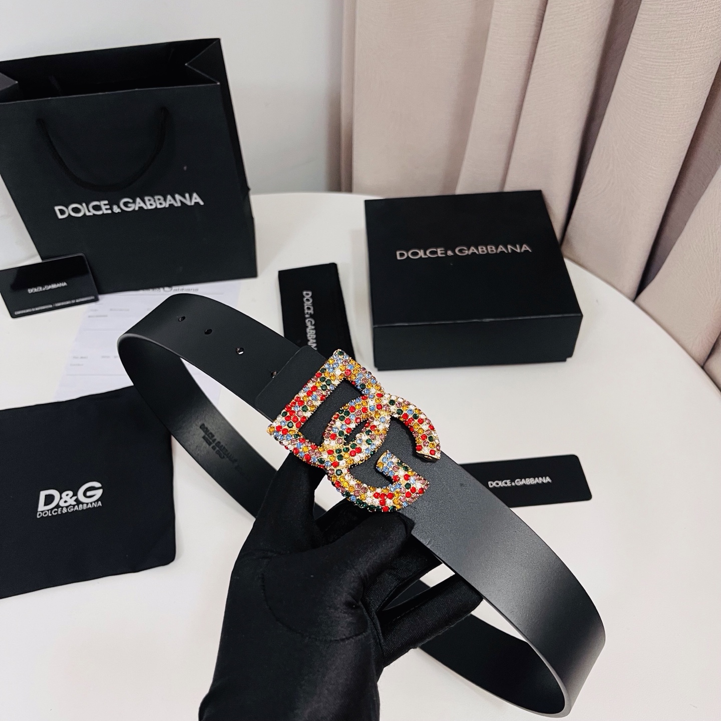 Dolce&Gabbana 新款 满天星 电镀金属徽标搭扣•搭扣下方设有点扣• 无镍搭扣与配件• 意大利
